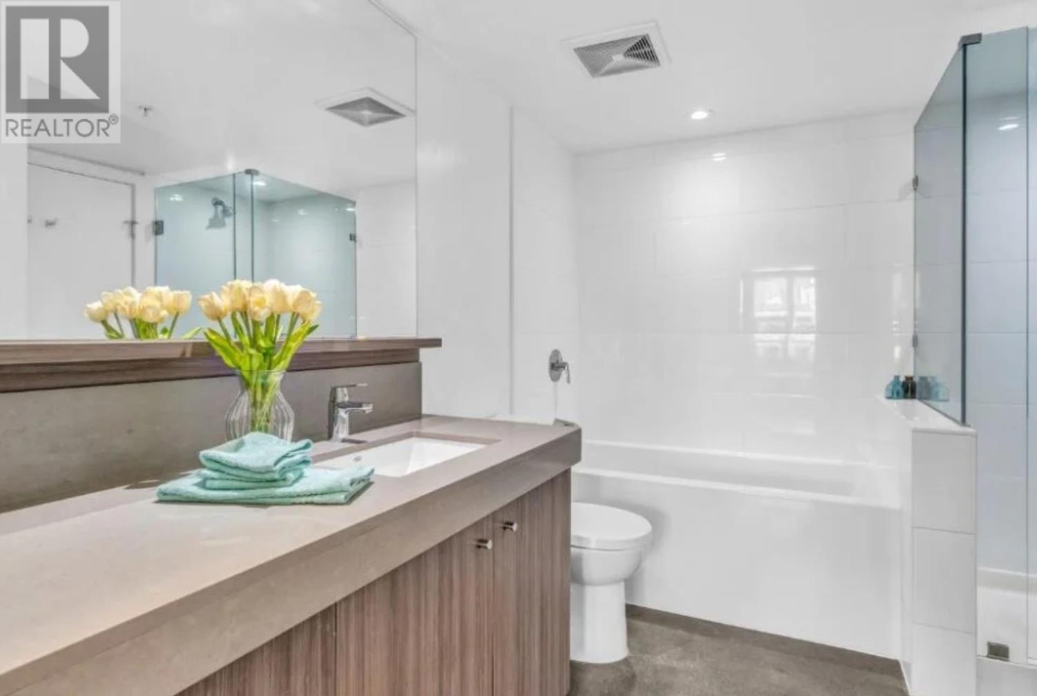 401 231 E Pender Street, Vancouver, British Columbia  V6A 0G3 - Photo 14 - R2981265