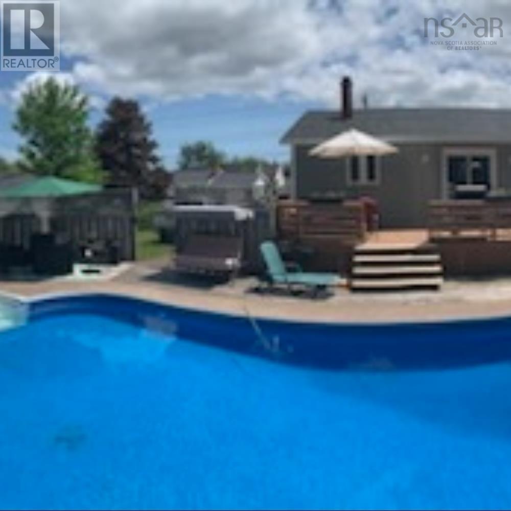 6 Ross Street, Antigonish, Nova Scotia  B2G 1C6 - Photo 11 - 202503713