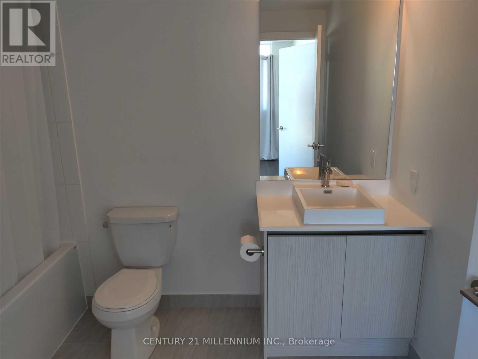 1910 - 251 Manitoba Street, Toronto, Ontario  M8Y 0C7 - Photo 11 - W12006411