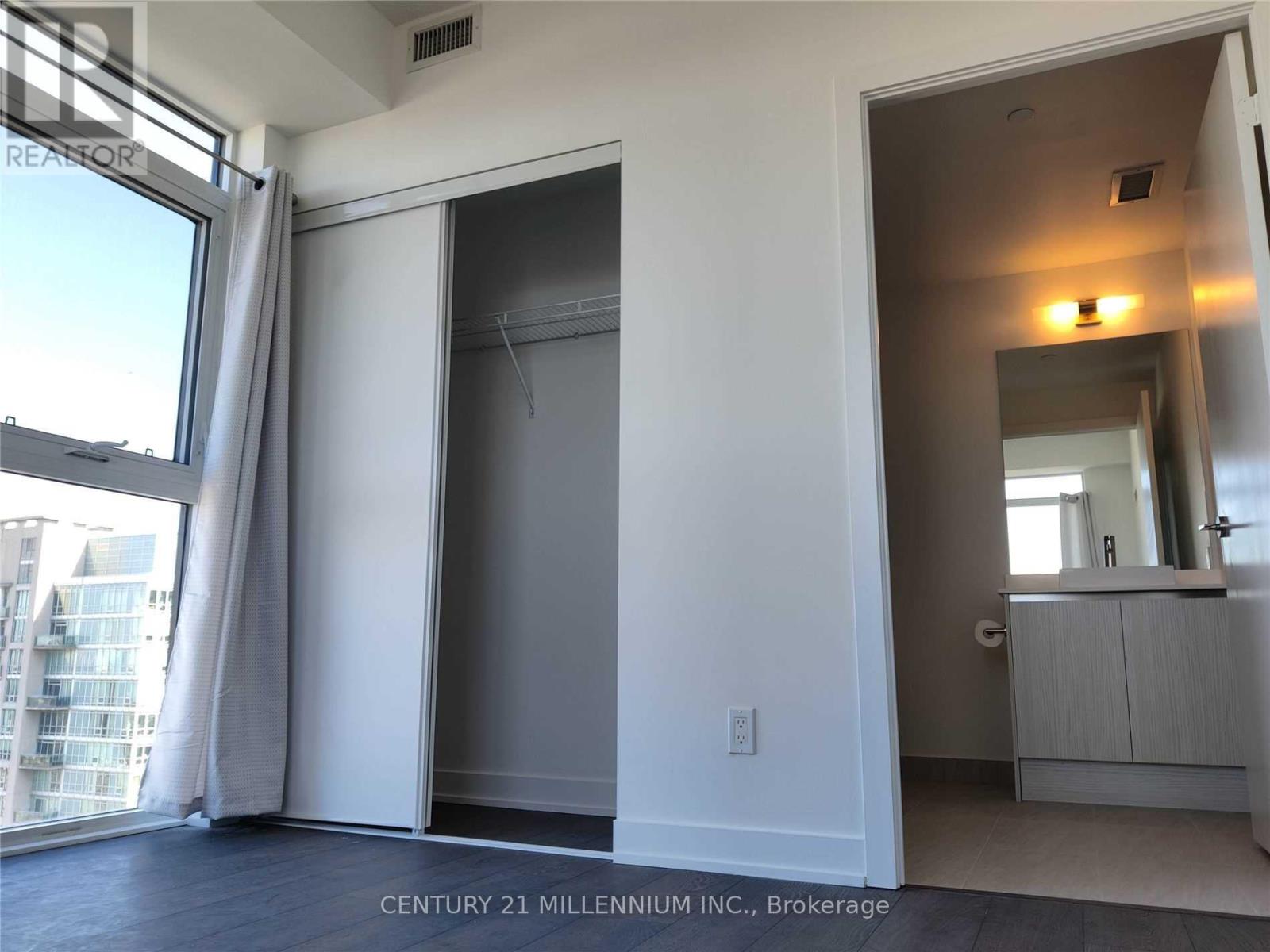 1910 - 251 Manitoba Street, Toronto, Ontario  M8Y 0C7 - Photo 14 - W12006411