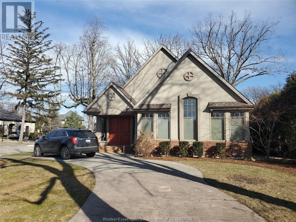 Property at 3404 VICTORIA BOULEVARD image 2
