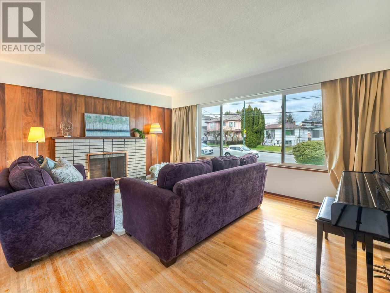 4754 Earles Street, Vancouver, British Columbia  V5R 3R2 - Photo 6 - R2981587