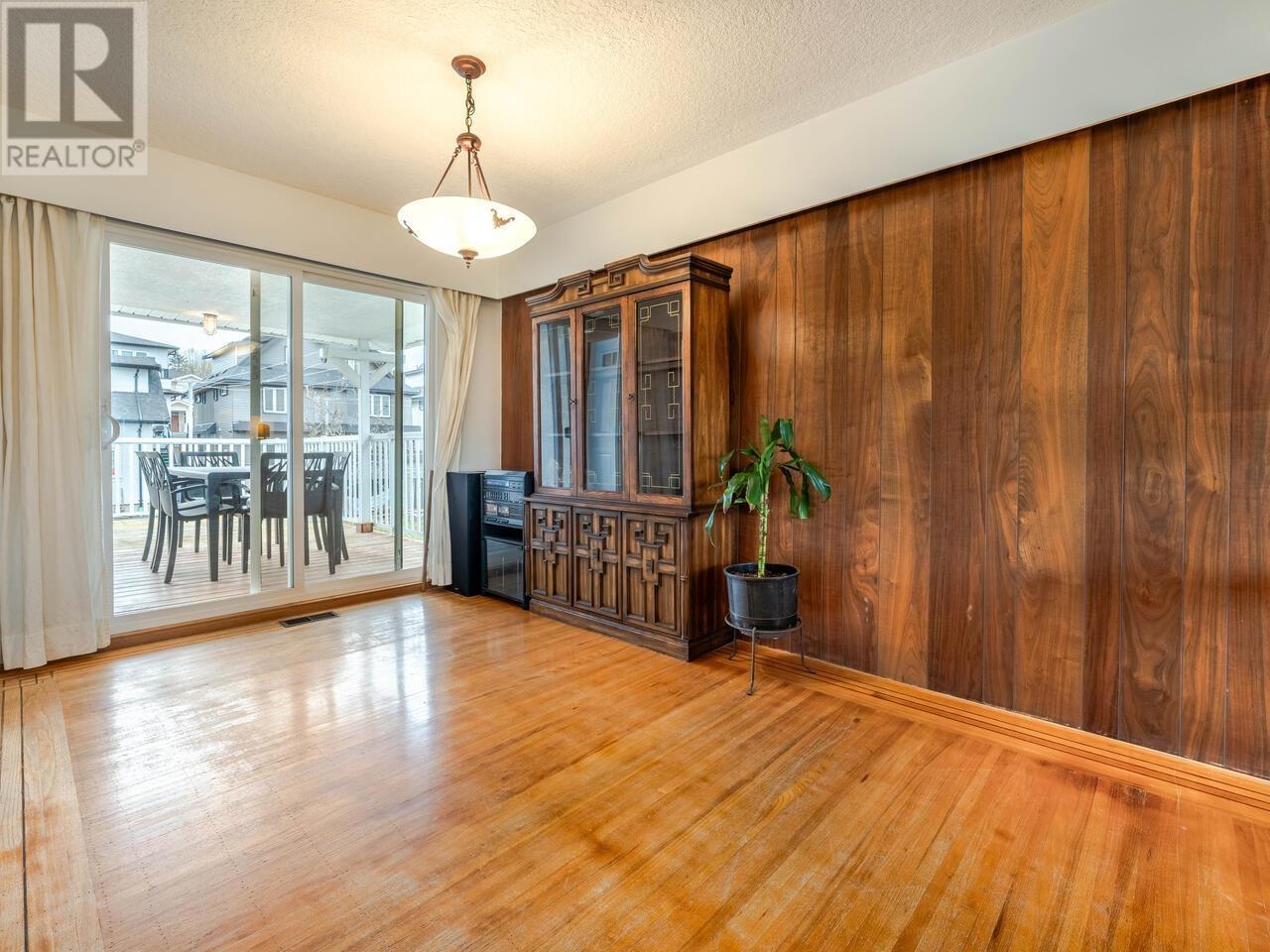 4754 Earles Street, Vancouver, British Columbia  V5R 3R2 - Photo 7 - R2981587