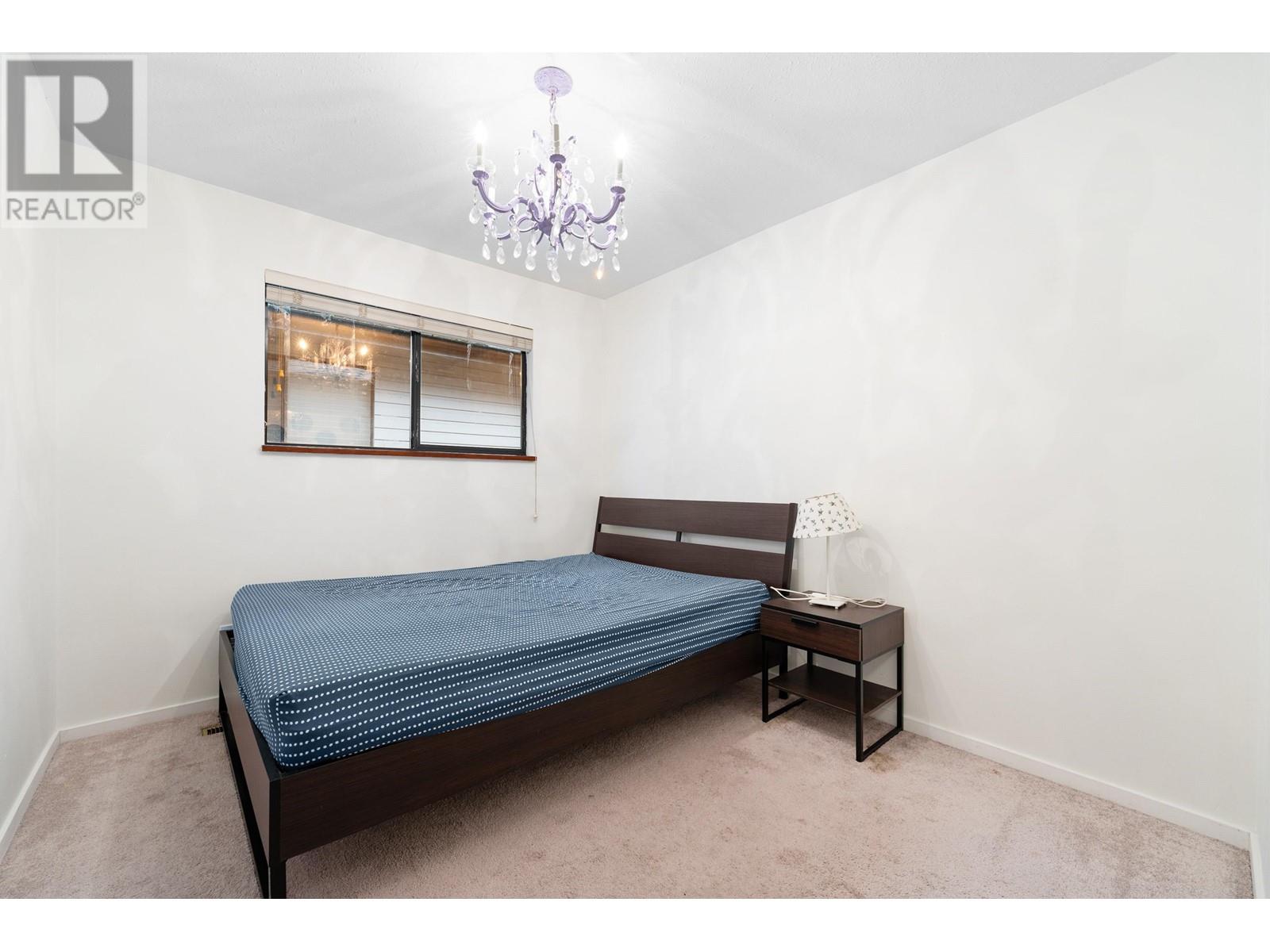 1852 Tatlow Avenue, North Vancouver, British Columbia  V7P 3A3 - Photo 18 - R2981589