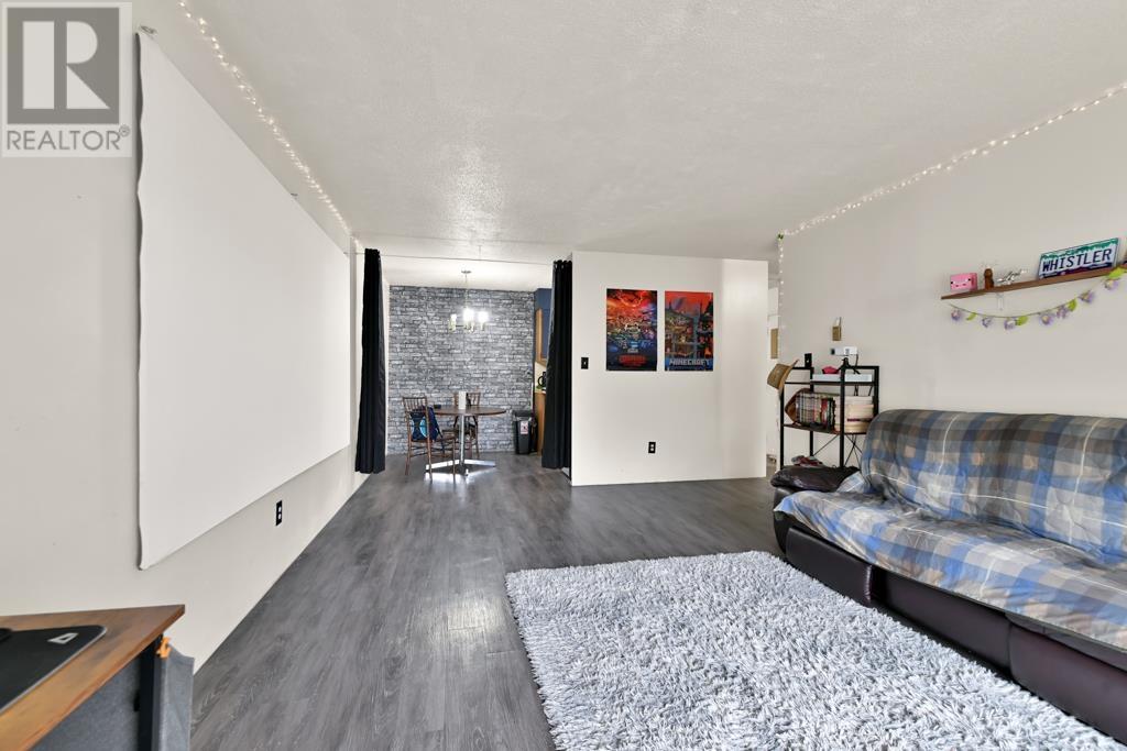 109 3883 Laurel Street, Burnaby, British Columbia  V5G 4M8 - Photo 10 - R2981378
