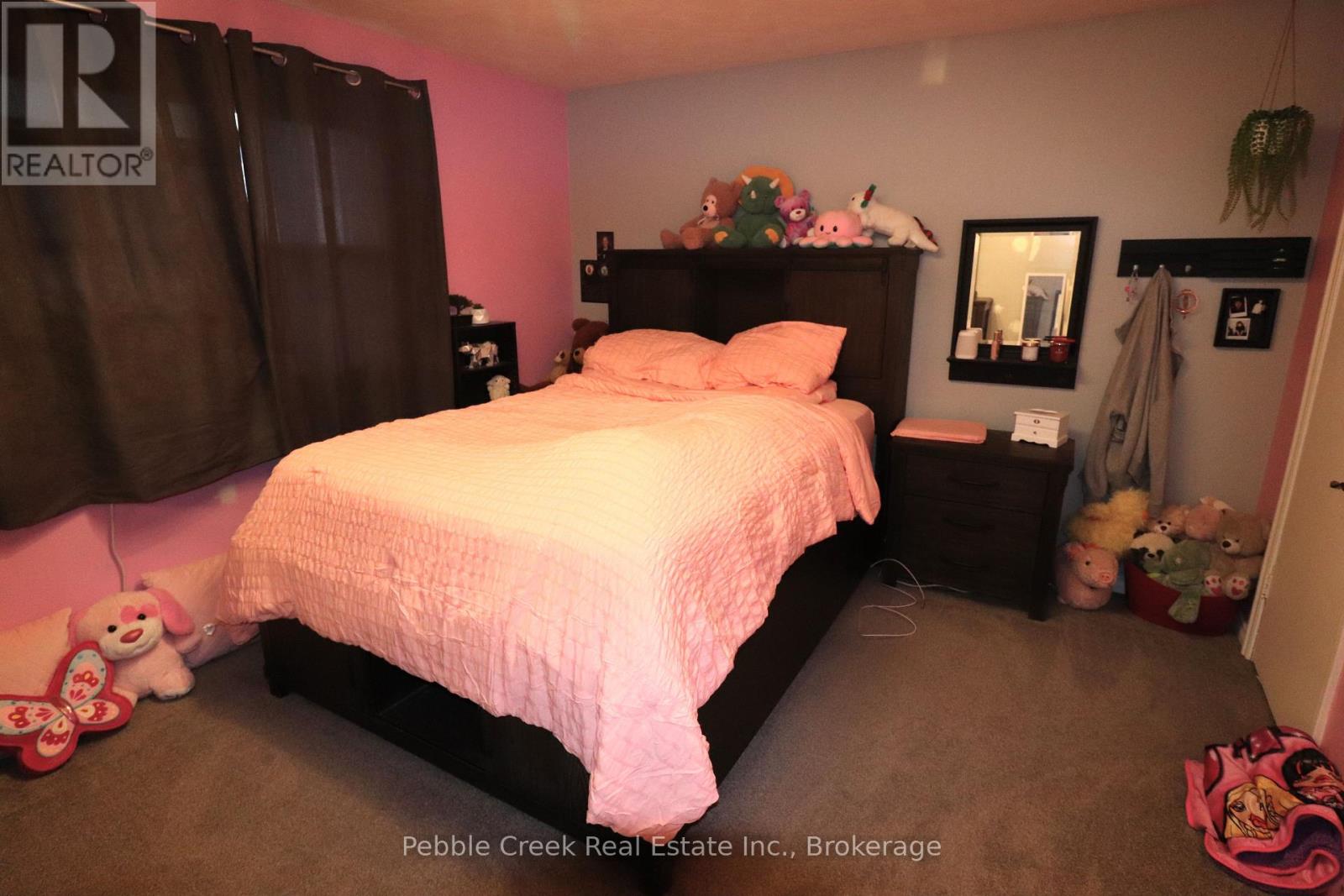 32 St Charles Place, Huron East, Ontario  N0M 1L0 - Photo 13 - X12039346