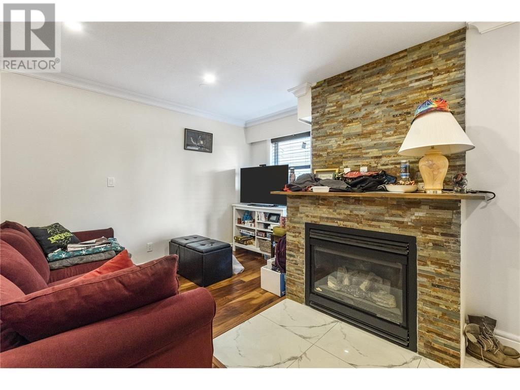 Property at 205 5625 SENLAC STREET image 3