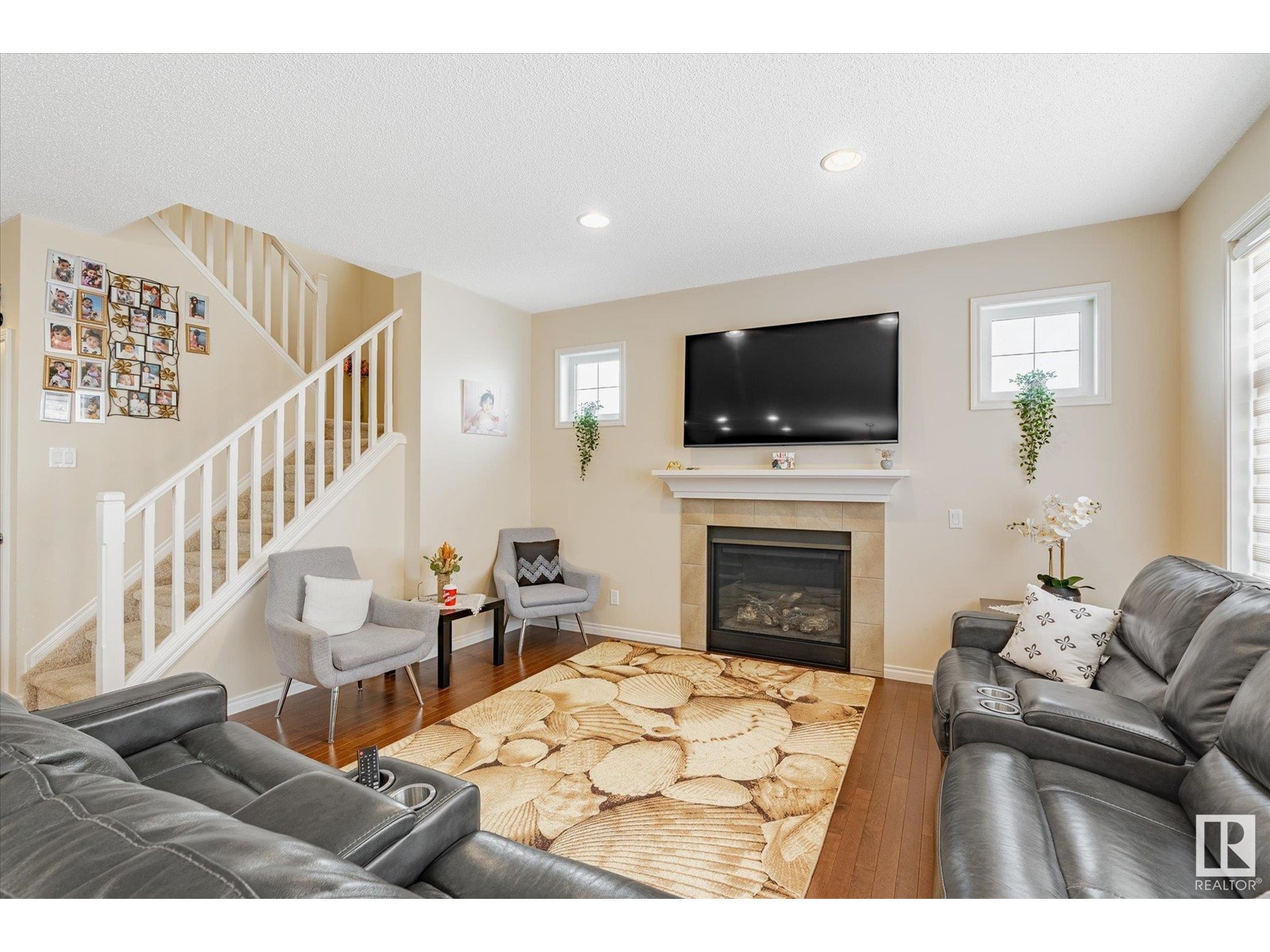 Property at 8535 216 ST NW NW image 2