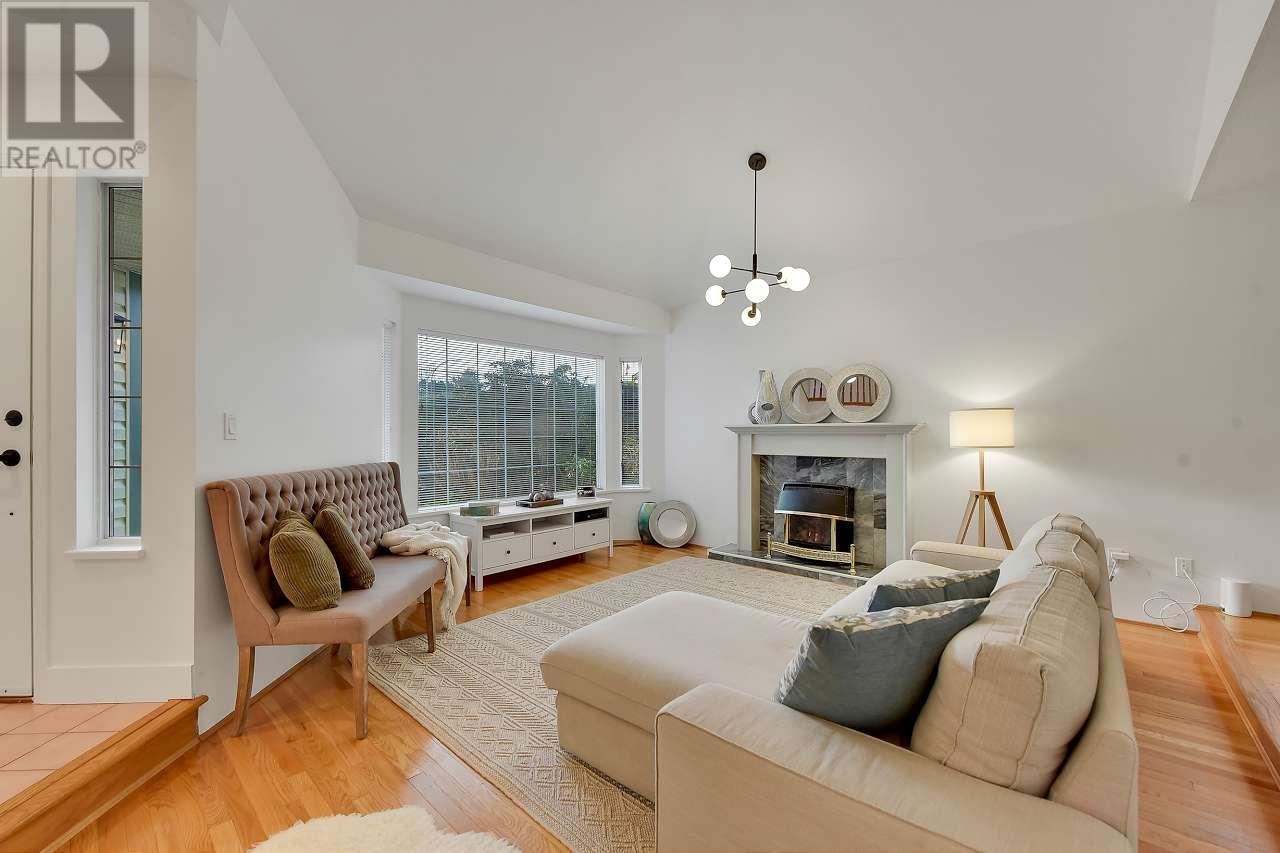 3625 Bracewell Place, Port Coquitlam, British Columbia  V3B 7B7 - Photo 8 - R2976751