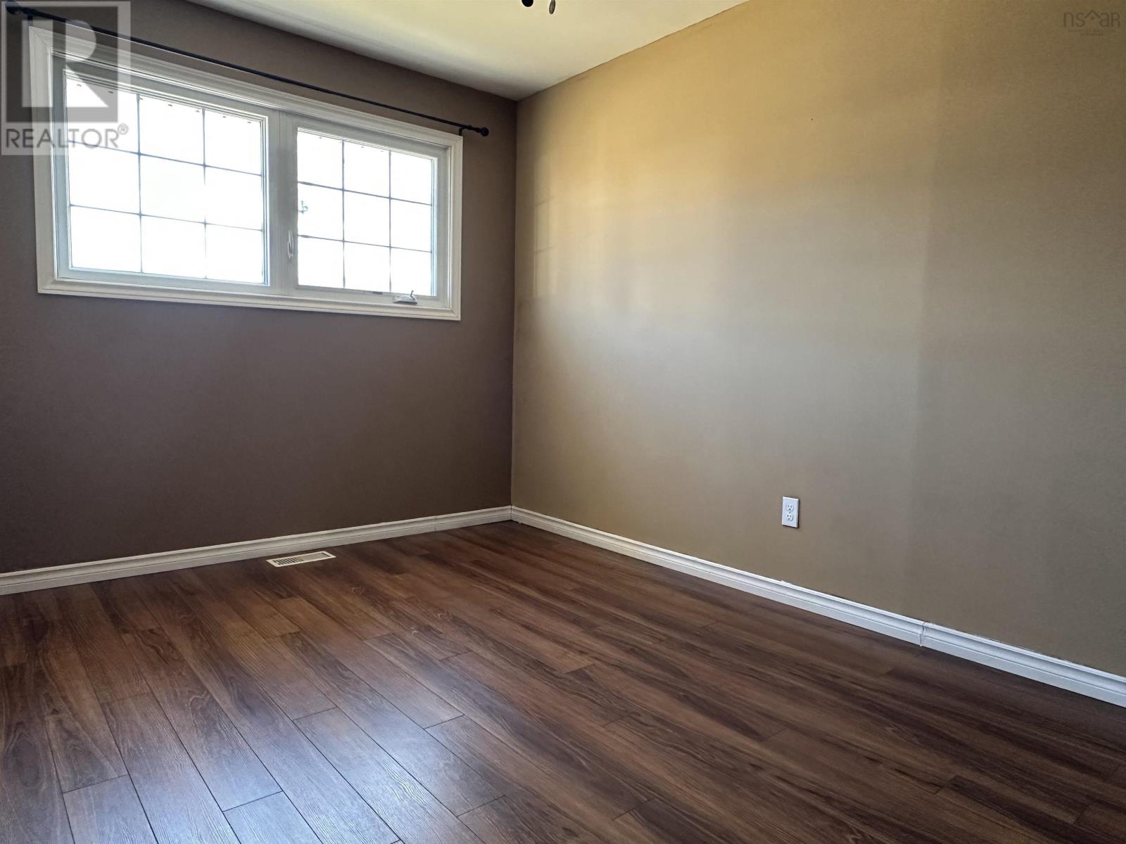 25 Bison Drive, Sydney, Nova Scotia  B1N 1P5 - Photo 36 - 202505709