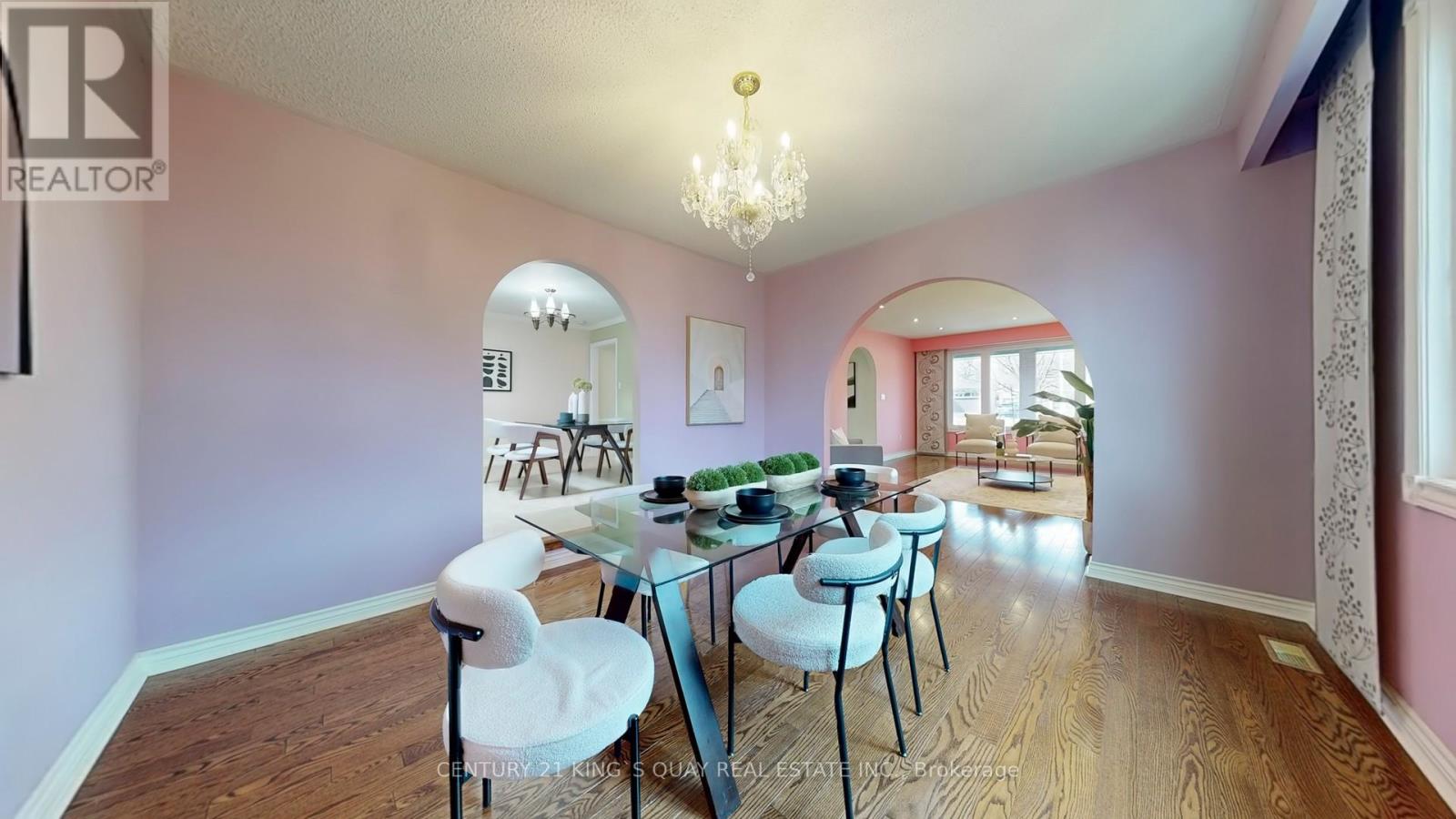 50 Bedford Park Avenue, Richmond Hill, Ontario  L4C 2N8 - Photo 12 - N12039253