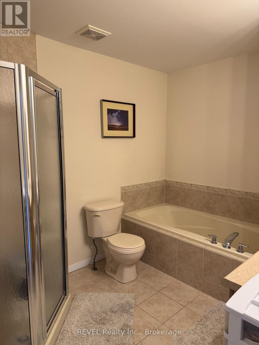 601 Southridge Drive, Hamilton, Ontario  L9C 7V8 - Photo 9 - X12039354