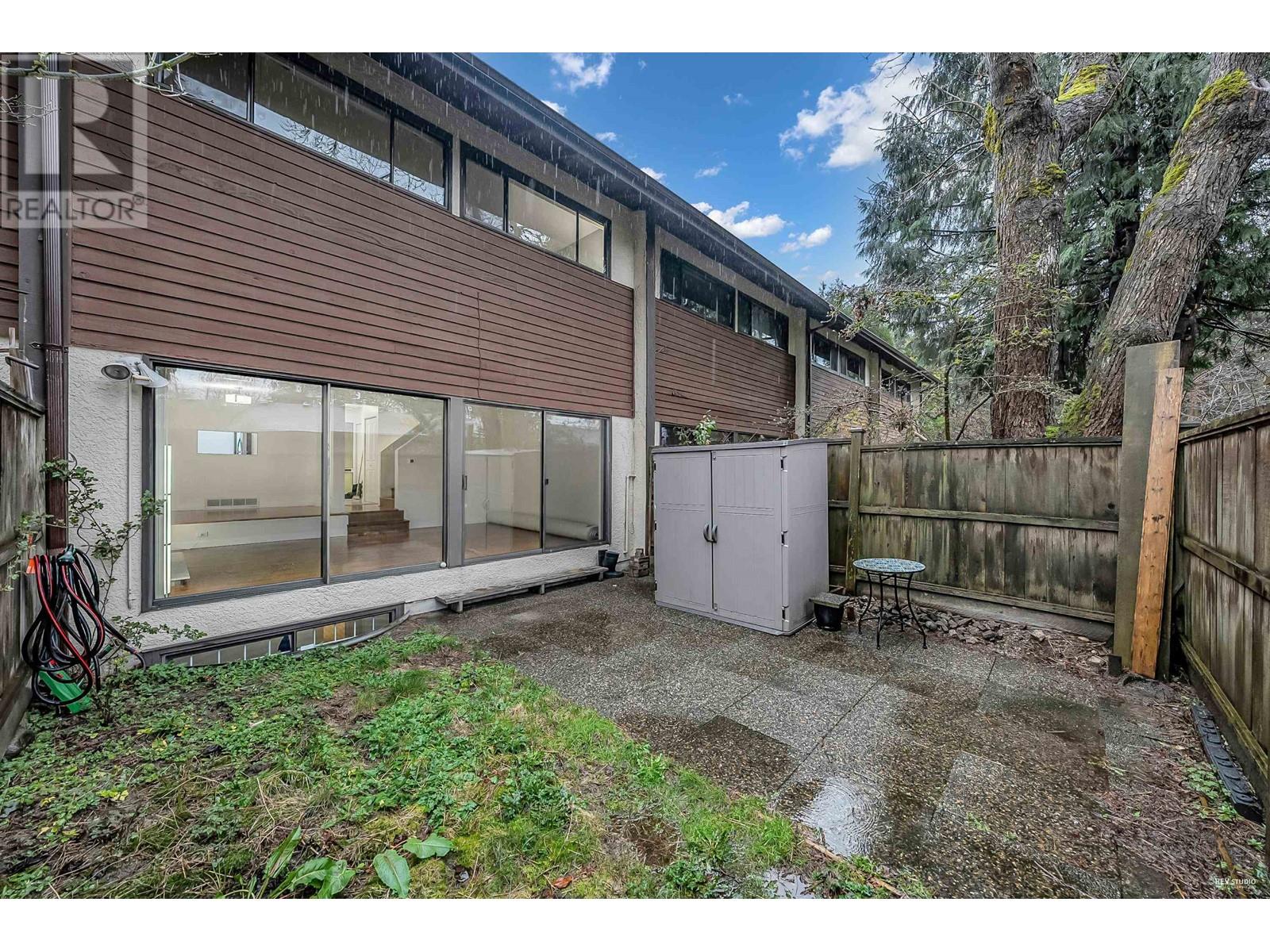 Property at 2893 NEPTUNE CRESCENT image 4