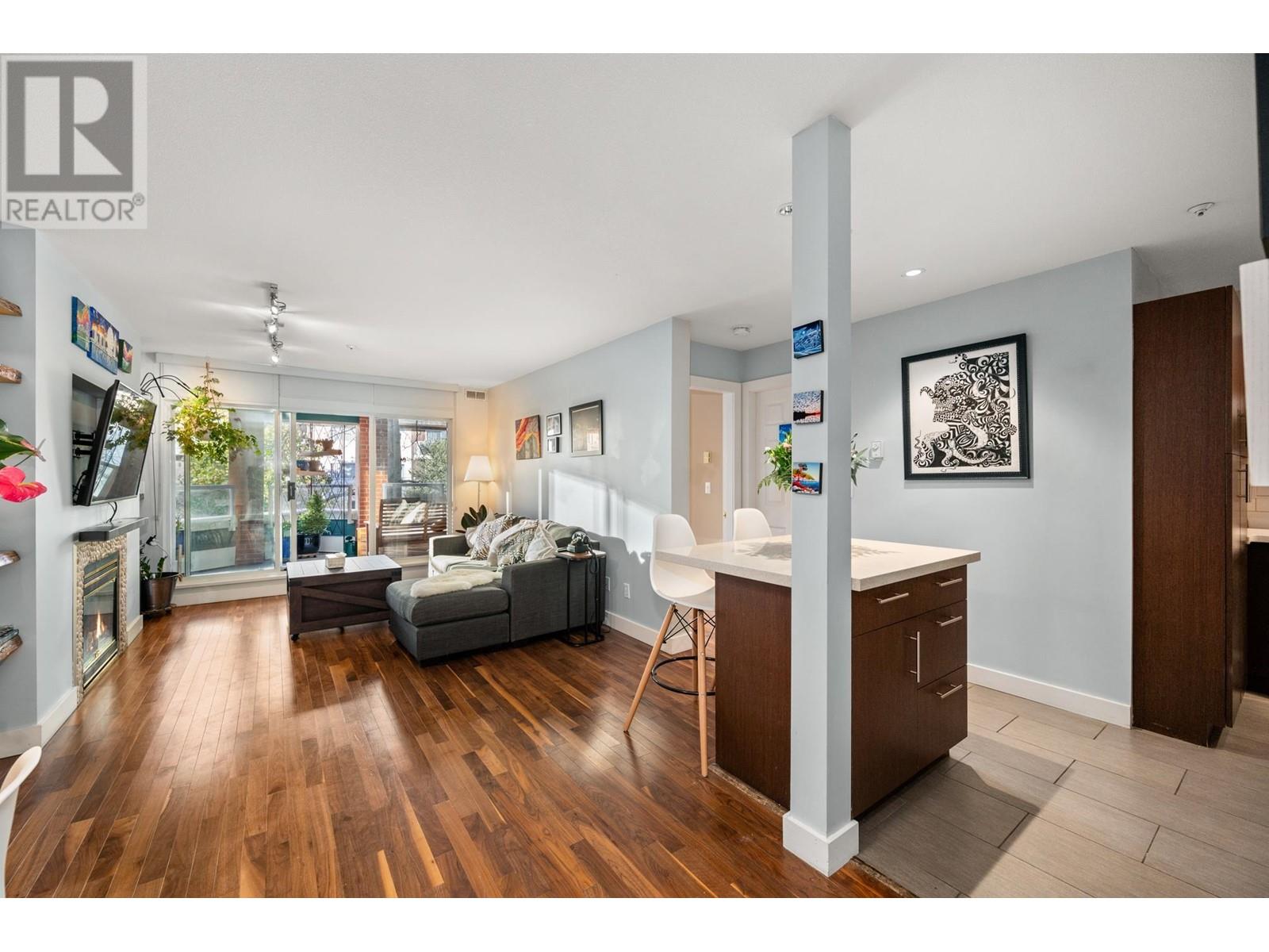 308 128 W 8 Street, North Vancouver, British Columbia  V7M 3M1 - Photo 12 - R2981628