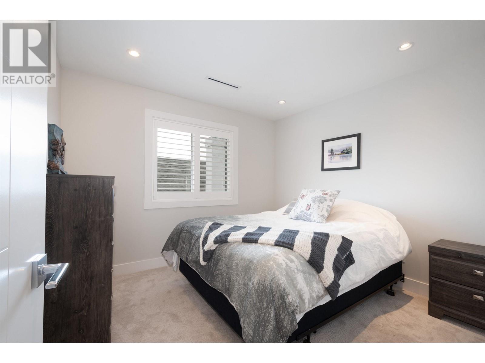 326 E 8th Street, North Vancouver, British Columbia  V7L 1Z3 - Photo 20 - R2981642