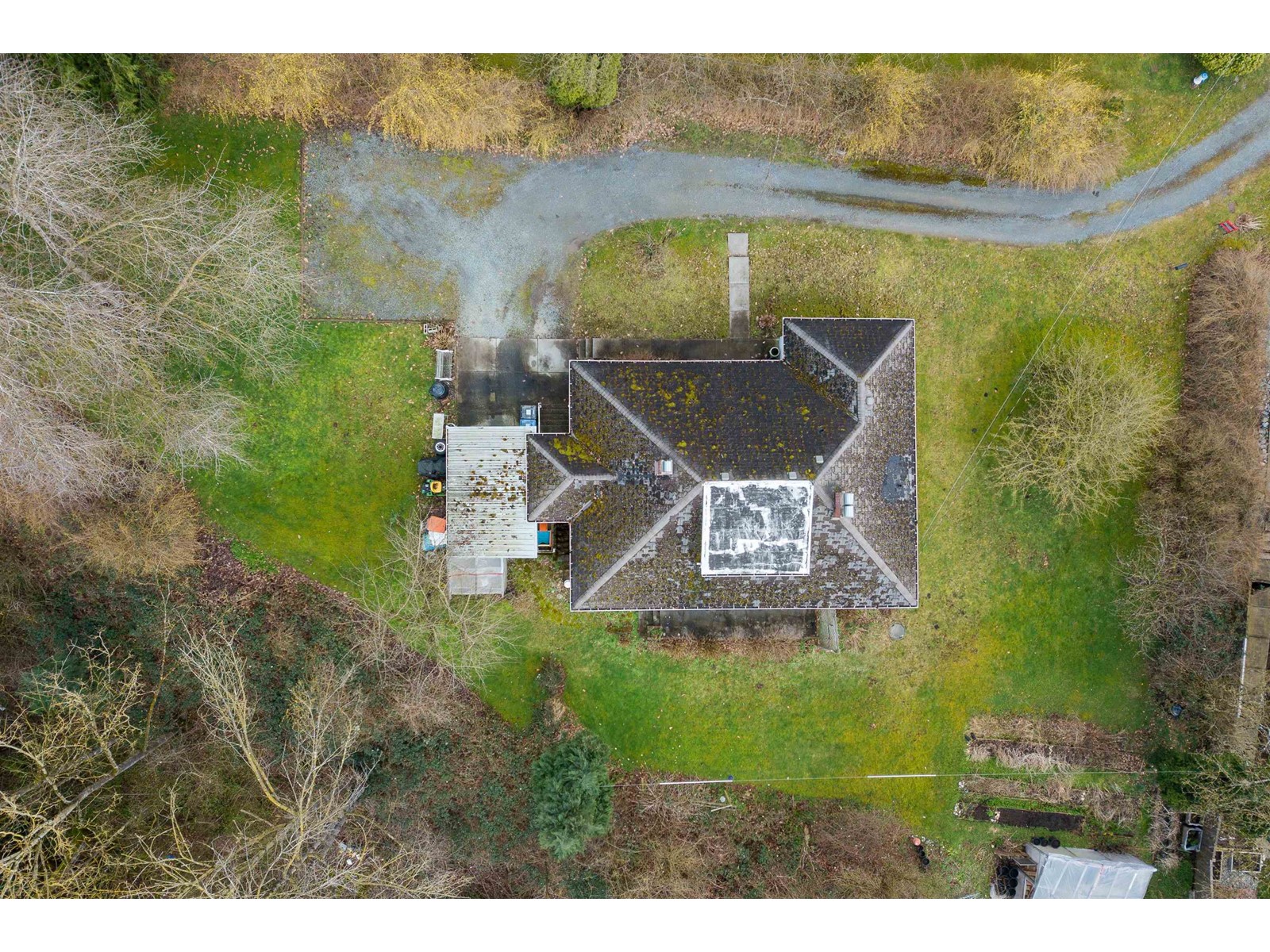 Property at 34150 GLENWILL AVENUE image 3