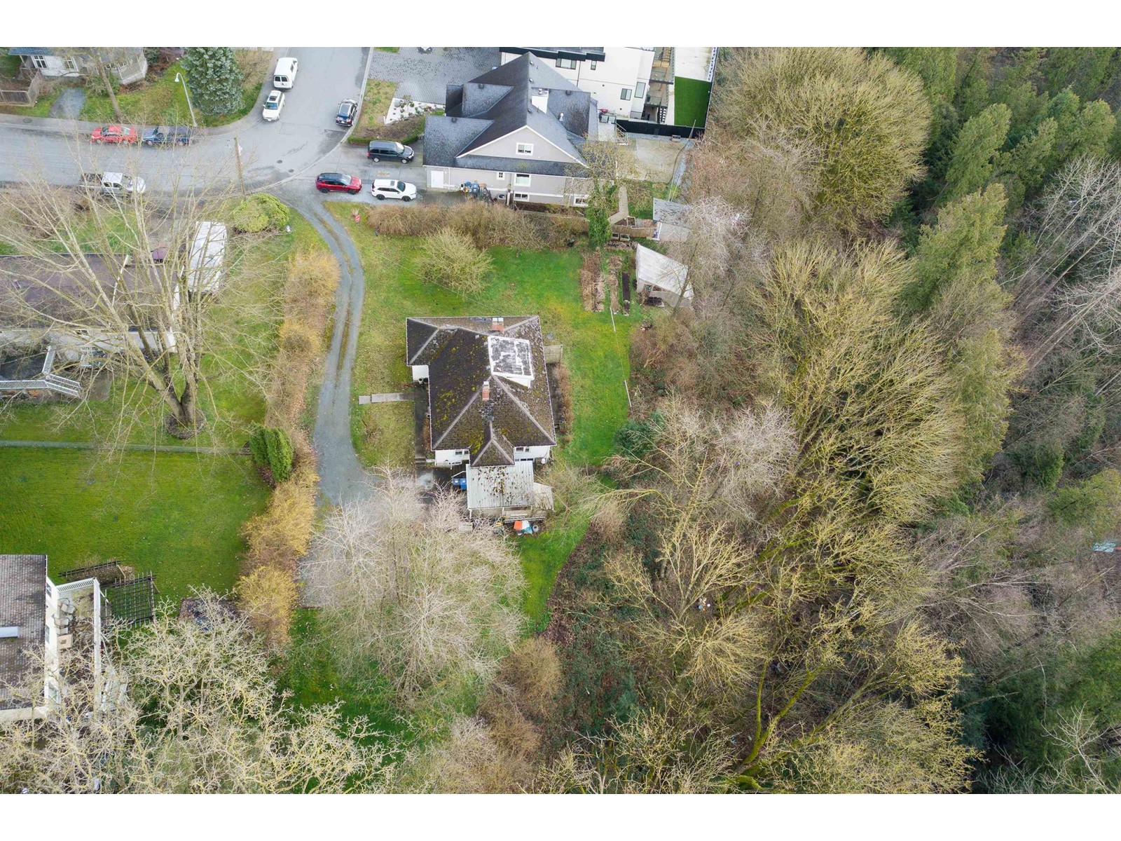 Property at 34150 GLENWILL AVENUE image 2