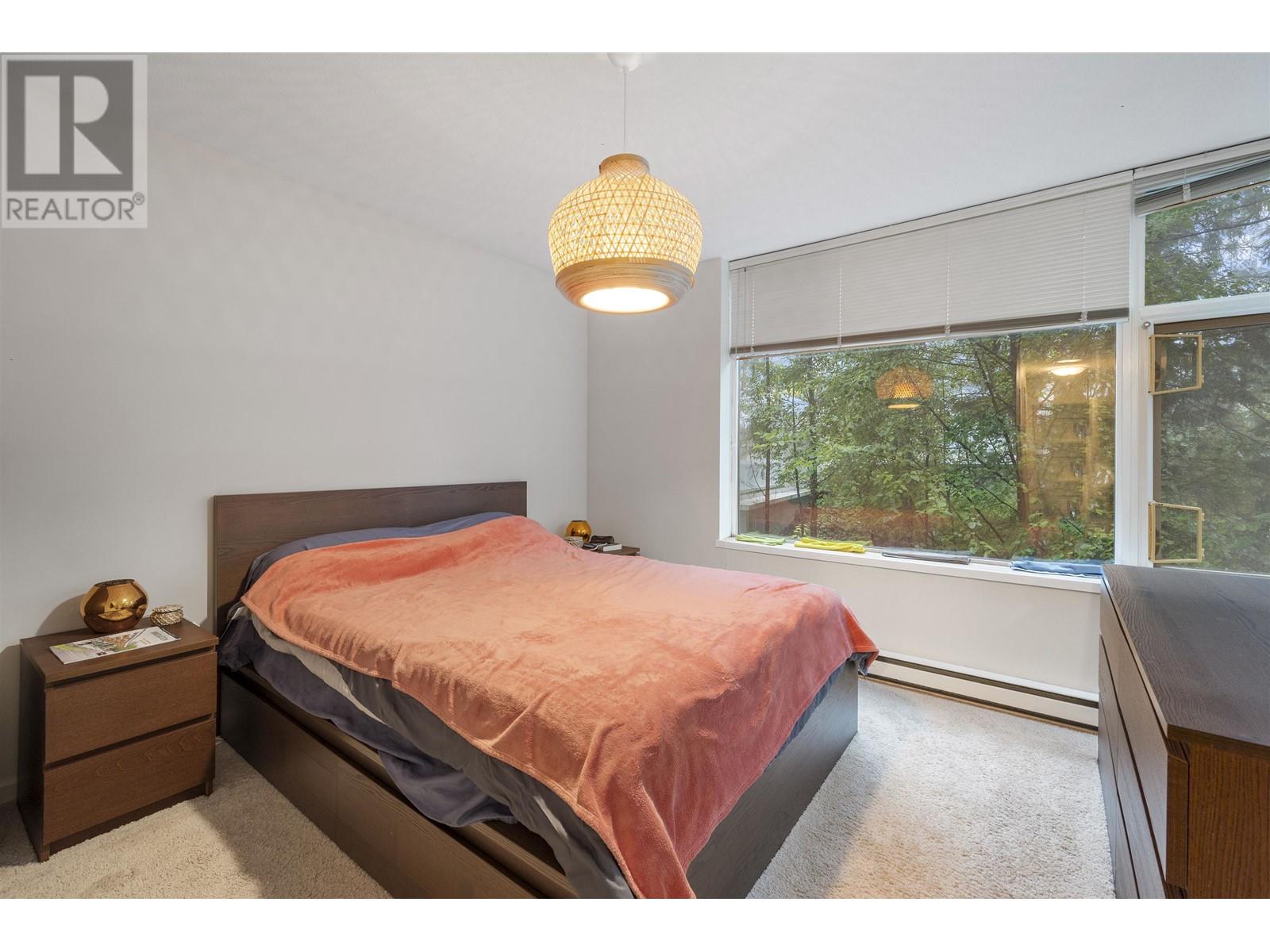 004 9288 University Crescent, Burnaby, British Columbia  V5A 4X7 - Photo 7 - R2981435