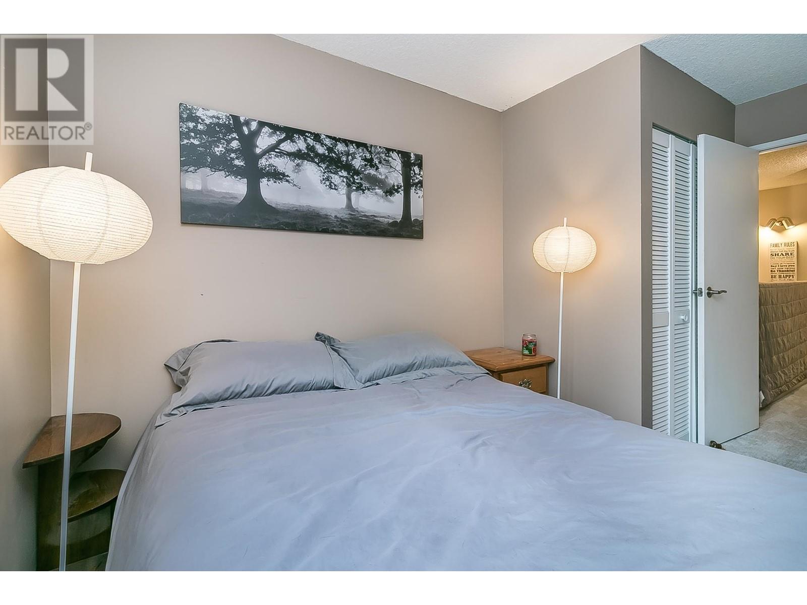 8204 Forest Grove Drive, Burnaby, British Columbia  V5A 4G9 - Photo 22 - R2981599
