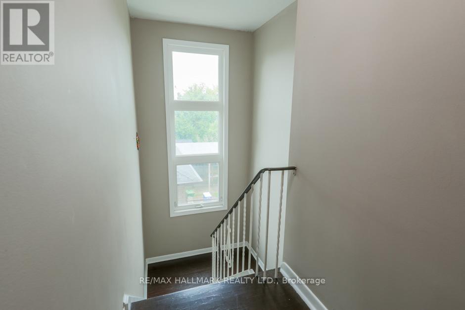 81 Granger (Main & Upper) Avenue, Toronto, Ontario  M1K 3L4 - Photo 12 - E12039370
