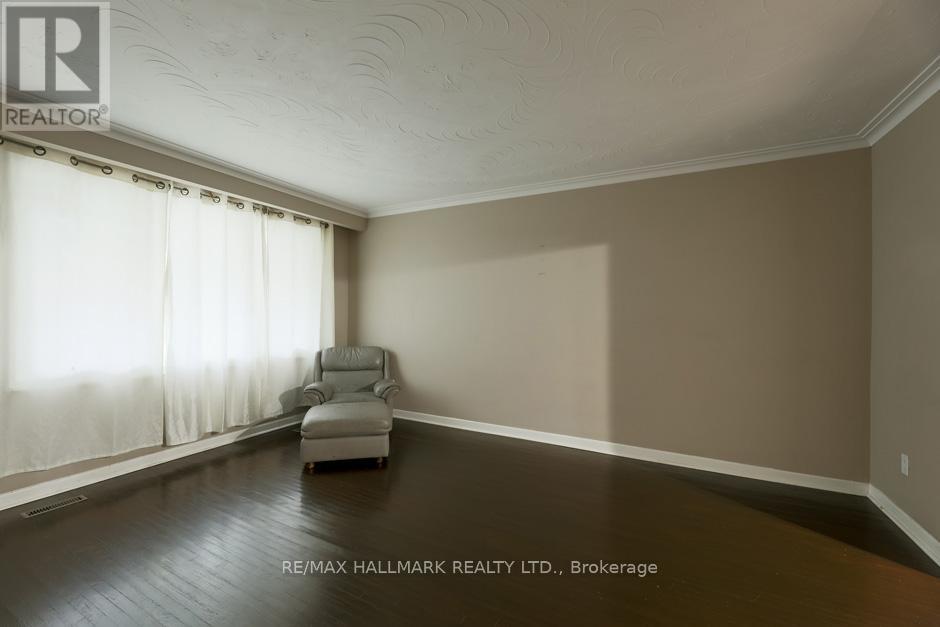 81 Granger (Main & Upper) Avenue, Toronto, Ontario  M1K 3L4 - Photo 5 - E12039370