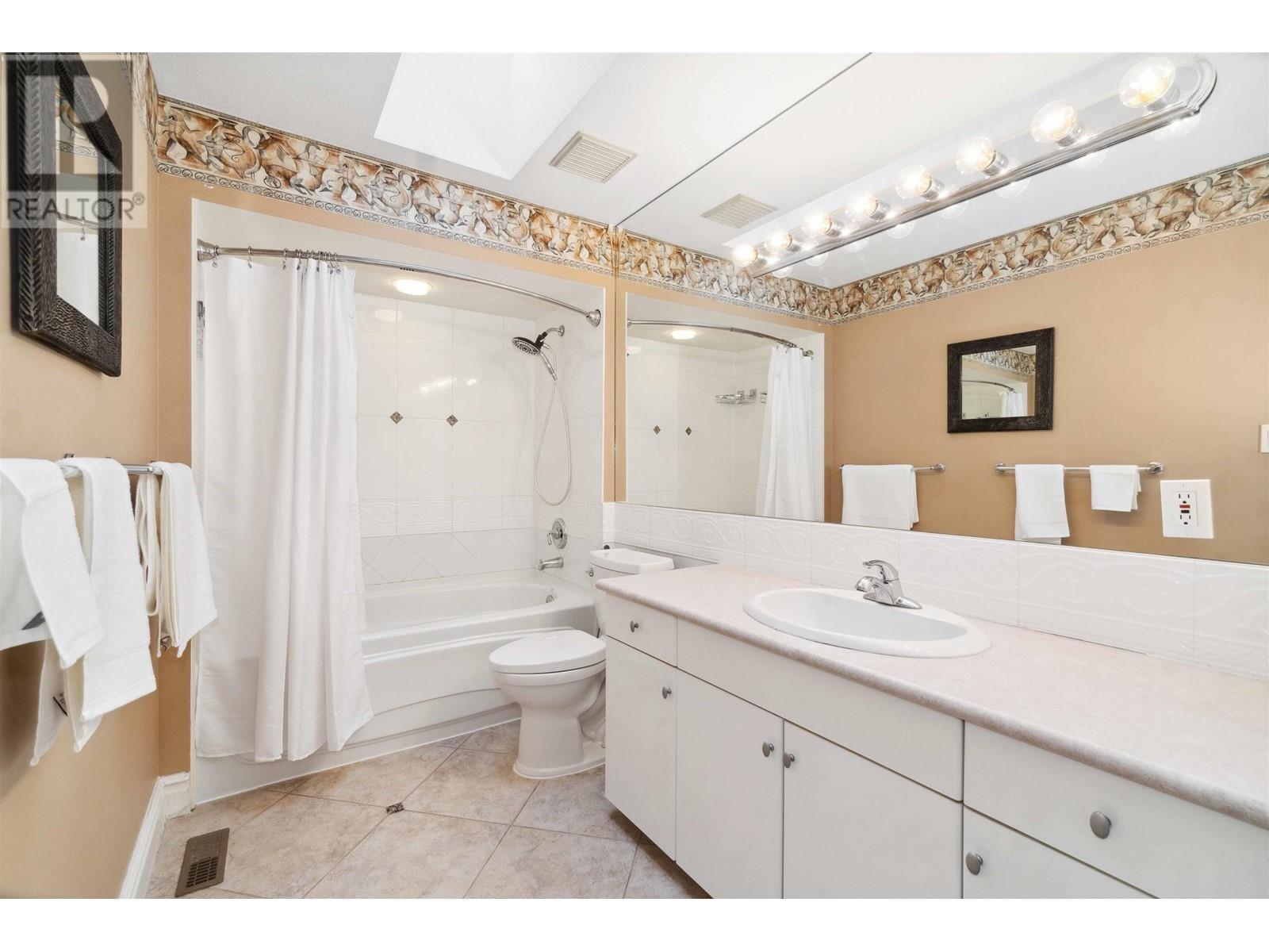 3331 Plateau Boulevard, Coquitlam, British Columbia  V3E 3B8 - Photo 28 - R2981581