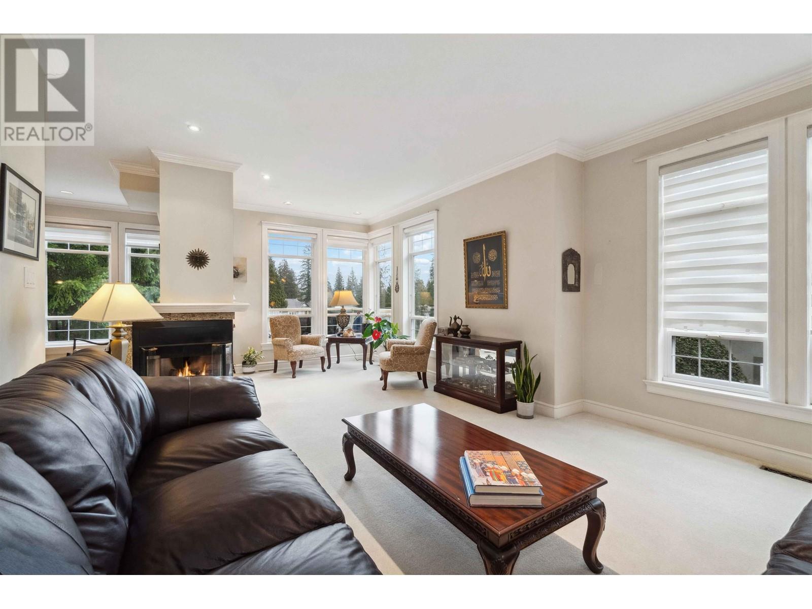 Property at 3331 PLATEAU BOULEVARD image 5