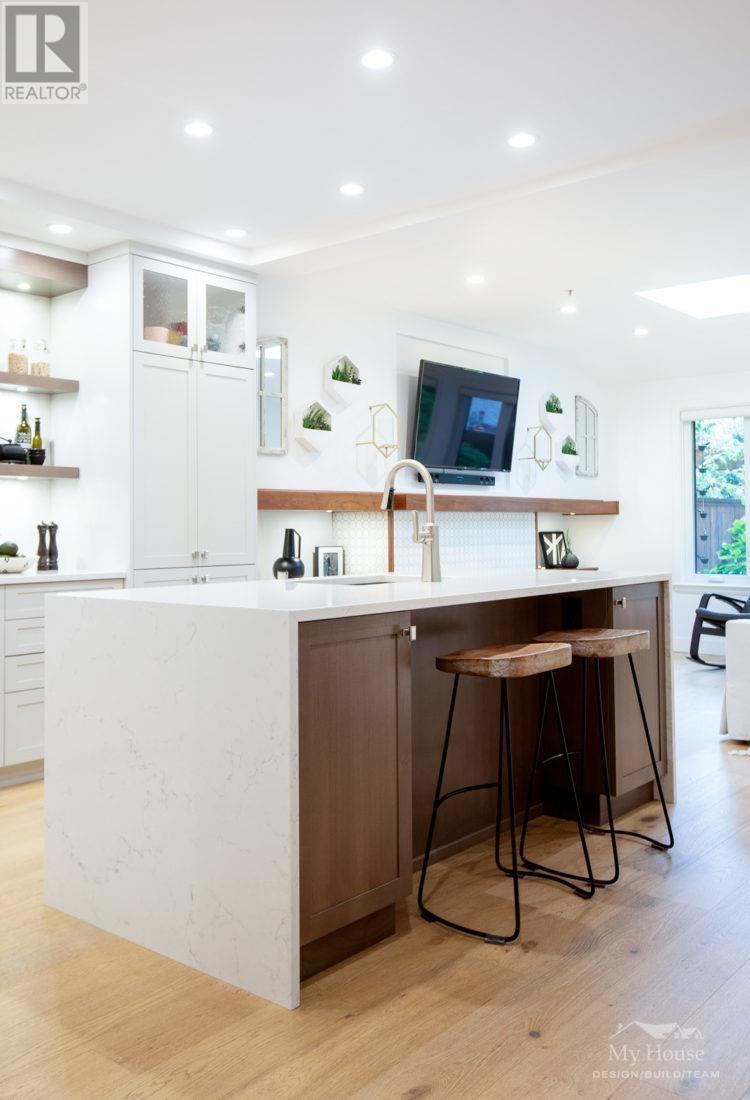 2558 W 6th Avenue, Vancouver, British Columbia  V6K 1W5 - Photo 9 - R2981492
