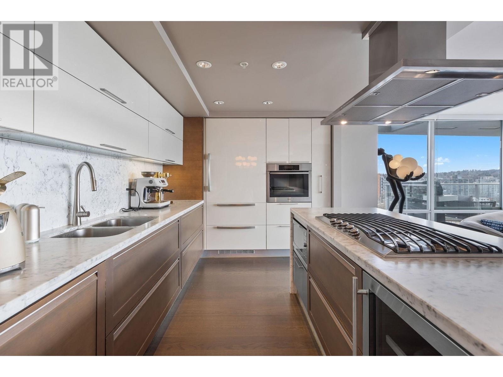 1802 8 Smithe Mews, Vancouver, British Columbia  V6B 0A5 - Photo 12 - R2981644