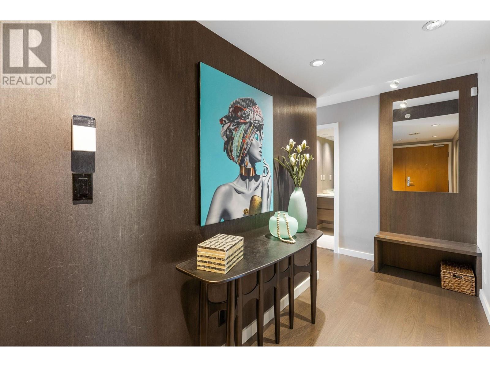 1802 8 Smithe Mews, Vancouver, British Columbia  V6B 0A5 - Photo 13 - R2981644