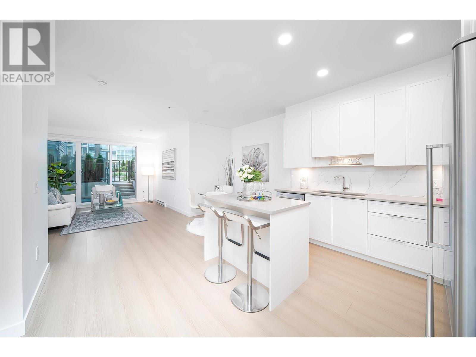 101 7799 17 Street, Burnaby, British Columbia  V3N 0J5 - Photo 11 - R2981645