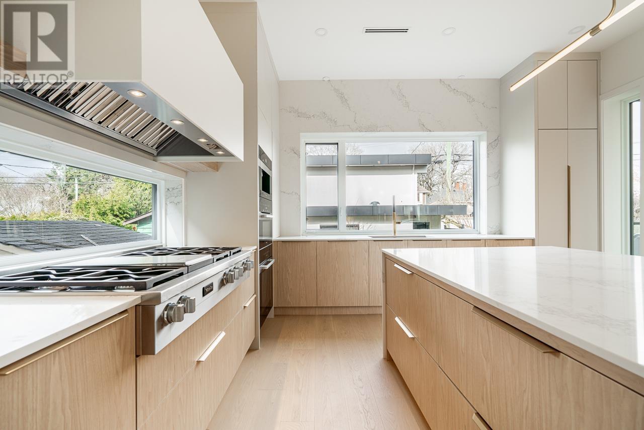 439 W 22nd Avenue, Vancouver, British Columbia  V5Y 2G6 - Photo 4 - R2981649