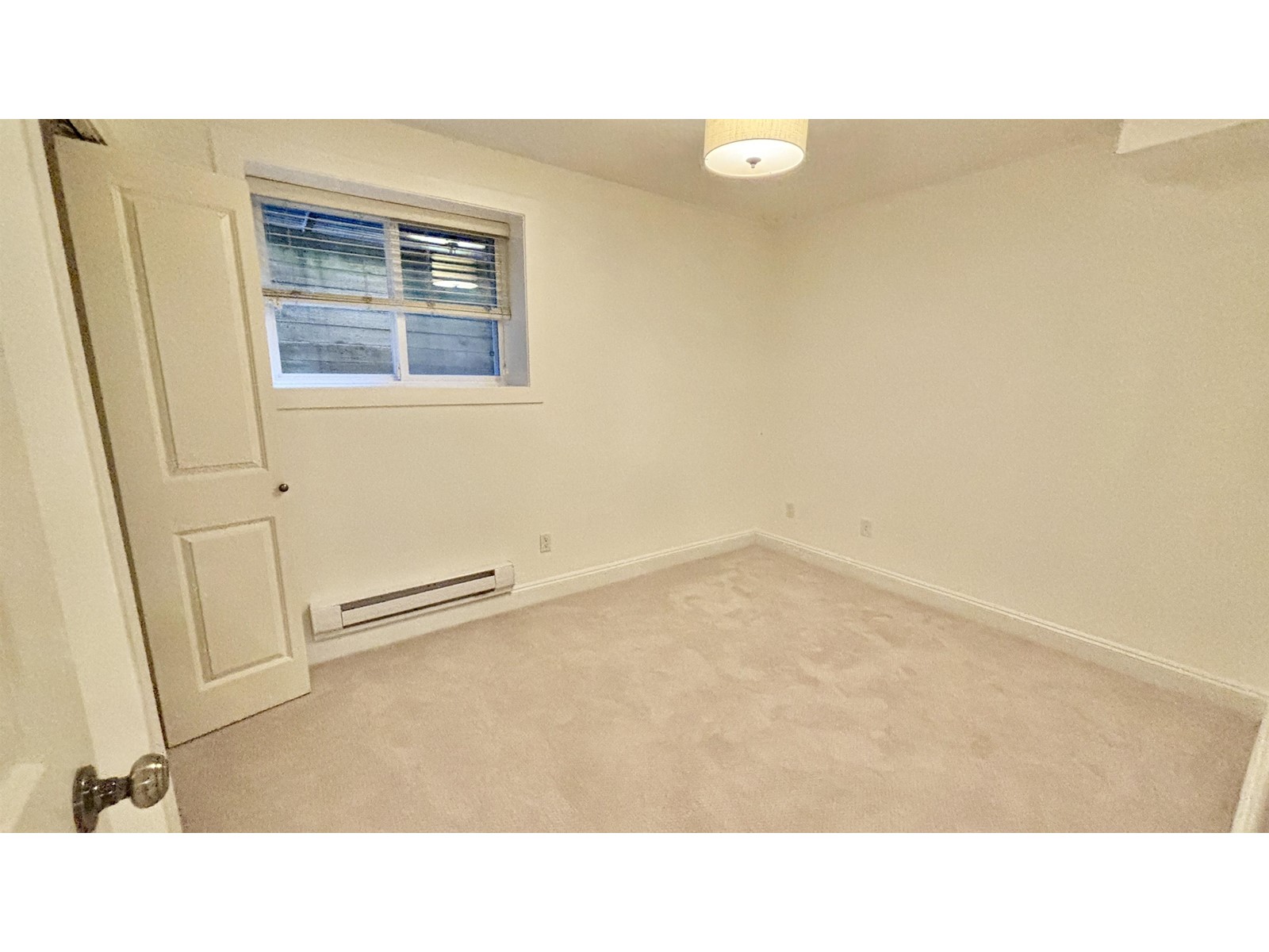 15415 Thrift Avenue, White Rock, British Columbia  V4B 2L8 - Photo 24 - R2981045