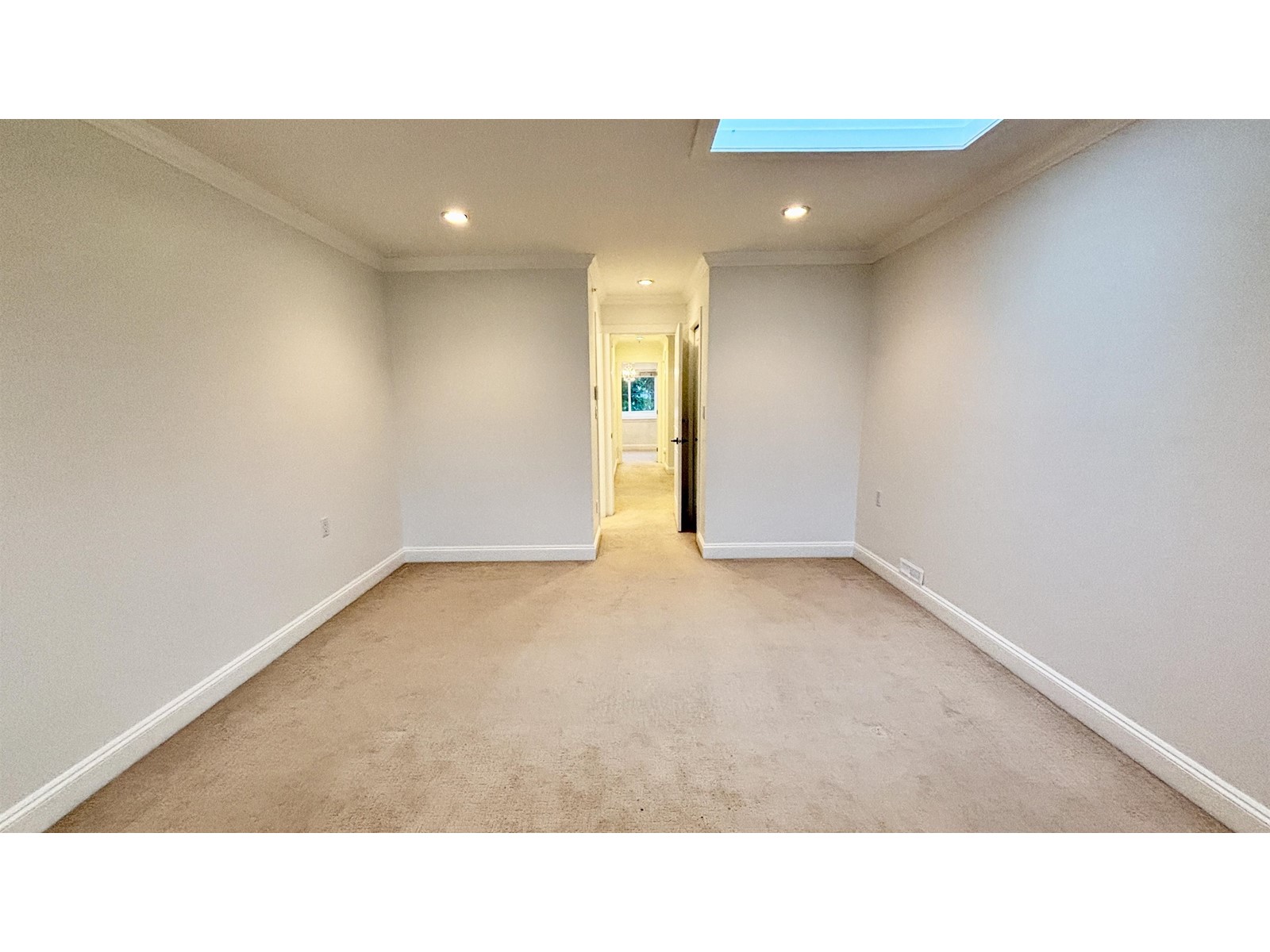 15415 Thrift Avenue, White Rock, British Columbia  V4B 2L8 - Photo 17 - R2981045