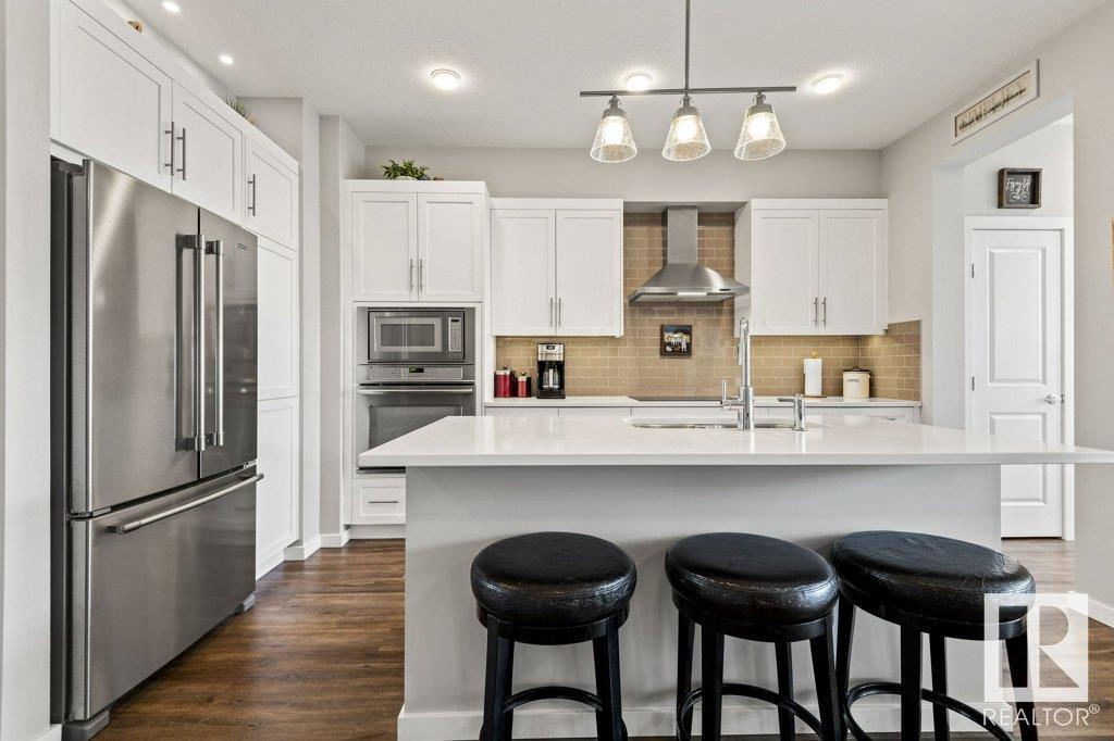 Property at 22531 81 AV NW image 4