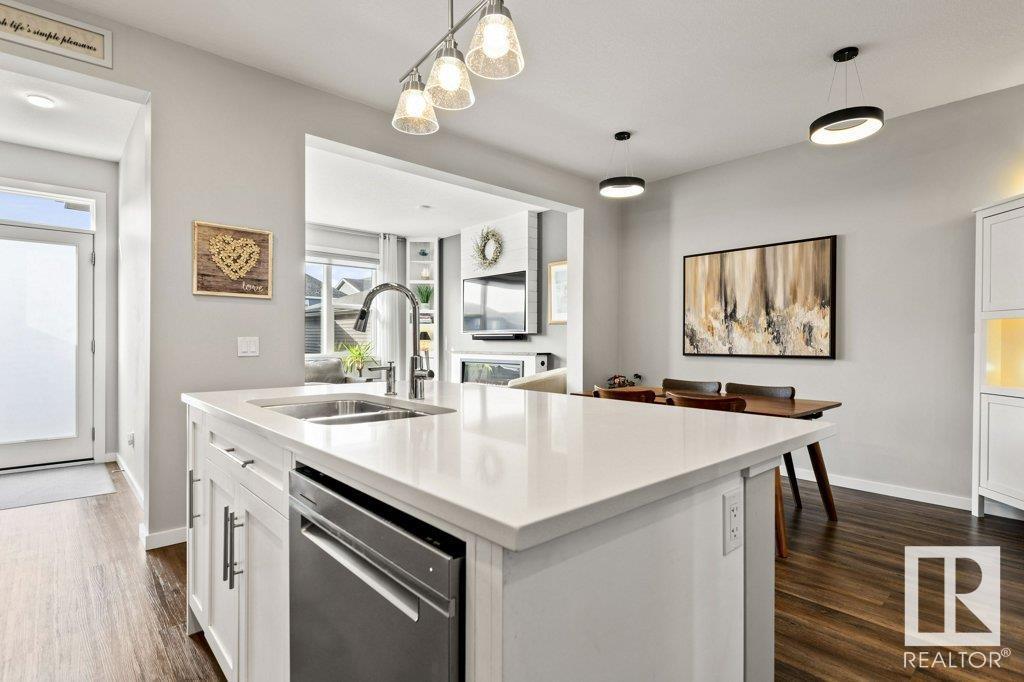 Property at 22531 81 AV NW image 5