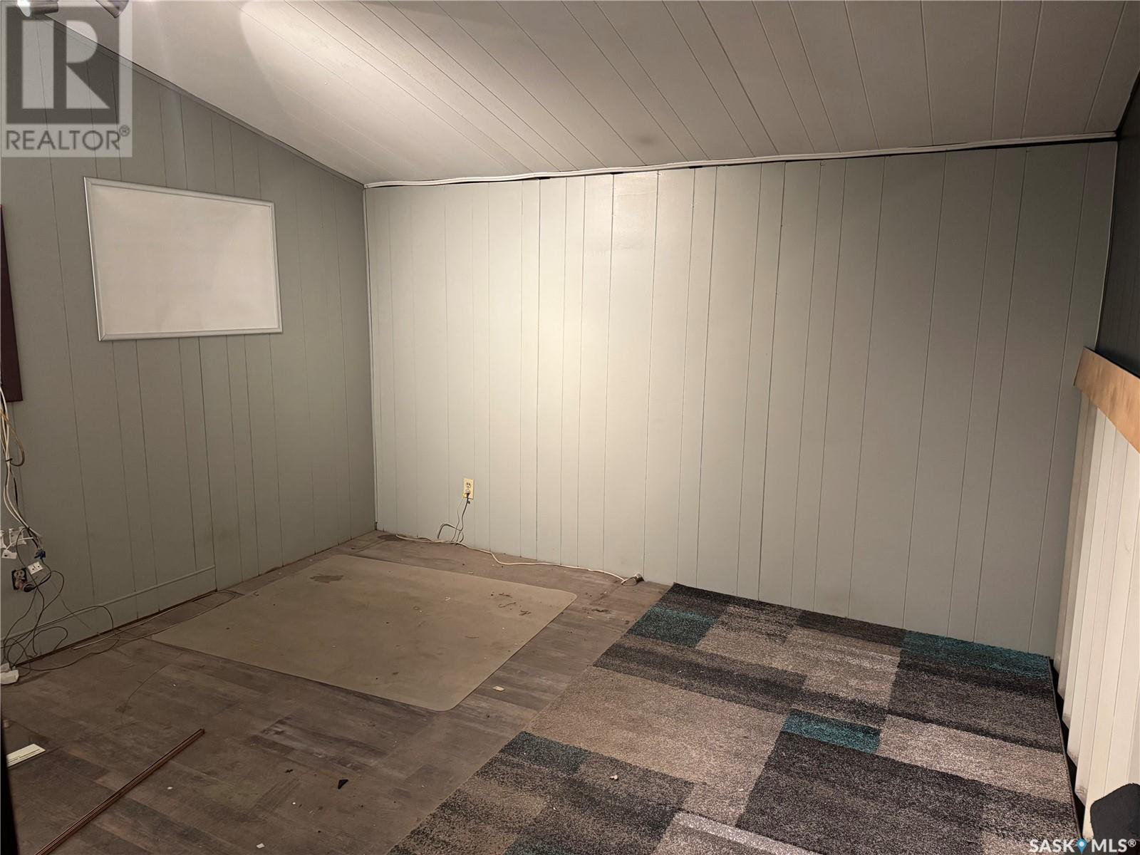 124 & 126 Aspen Street, Leroy, Saskatchewan  S0K 2P0 - Photo 10 - SK986349