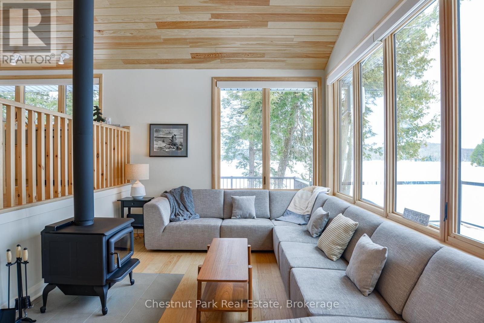 2438 Kushog Lake Road, Algonquin Highlands, Ontario  K0M 1J1 - Photo 13 - X12039408