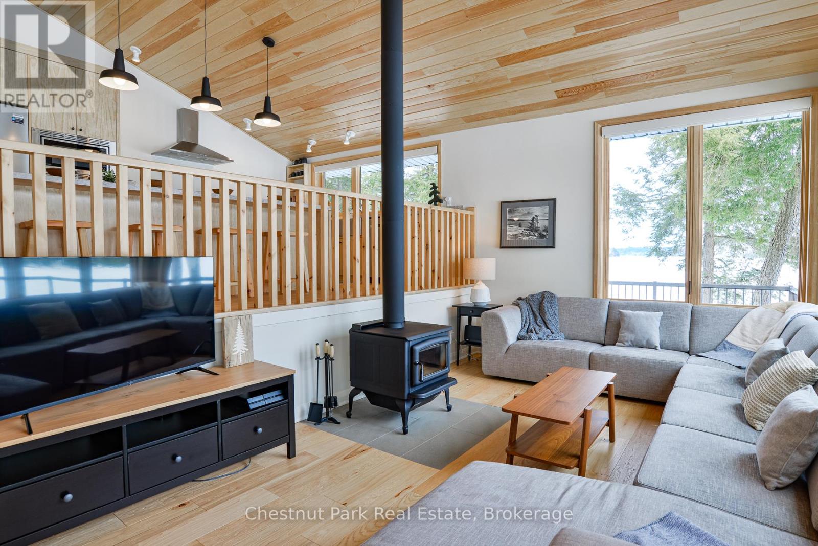 2438 Kushog Lake Road, Algonquin Highlands, Ontario  K0M 1J1 - Photo 17 - X12039408
