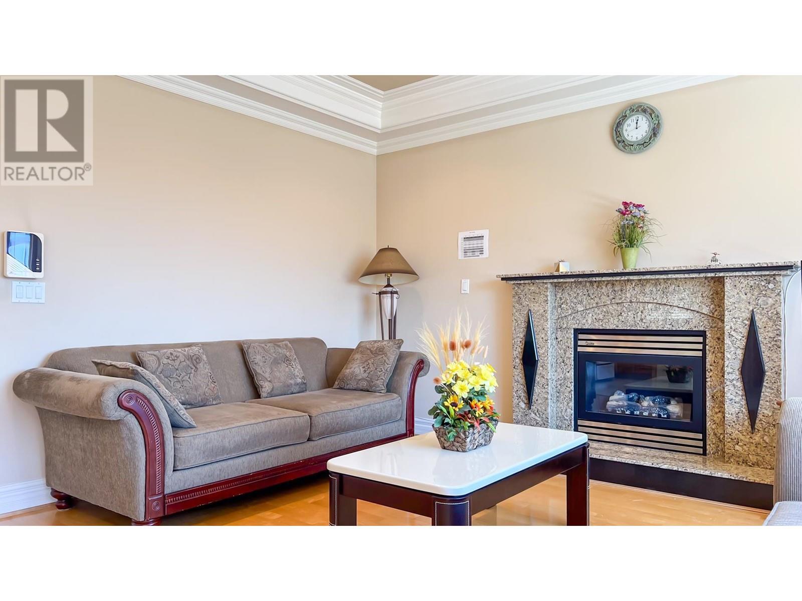 Listing Picture 16 of 39 : 260 W 63RD AVENUE, Vancouver / 溫哥華 - 魯藝地產 Yvonne Lu Group - MLS Medallion Club Member