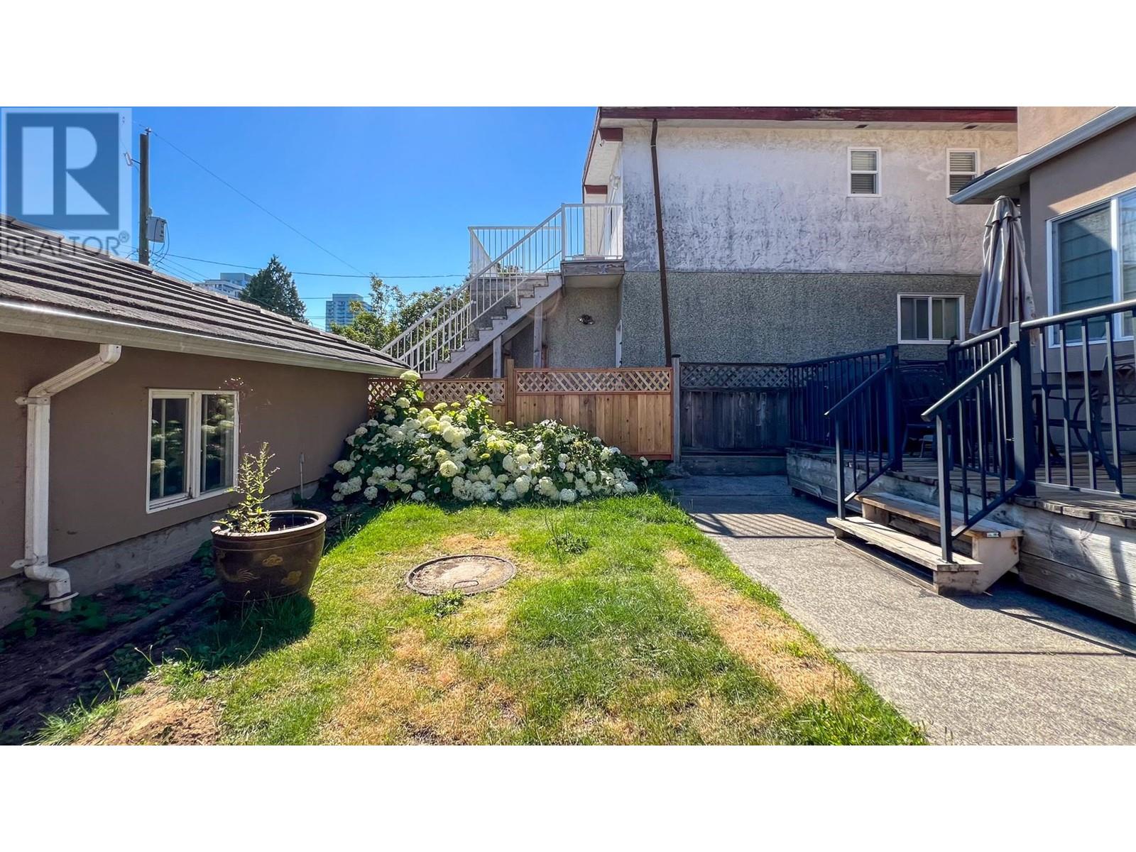 Listing Picture 33 of 39 : 260 W 63RD AVENUE, Vancouver / 溫哥華 - 魯藝地產 Yvonne Lu Group - MLS Medallion Club Member