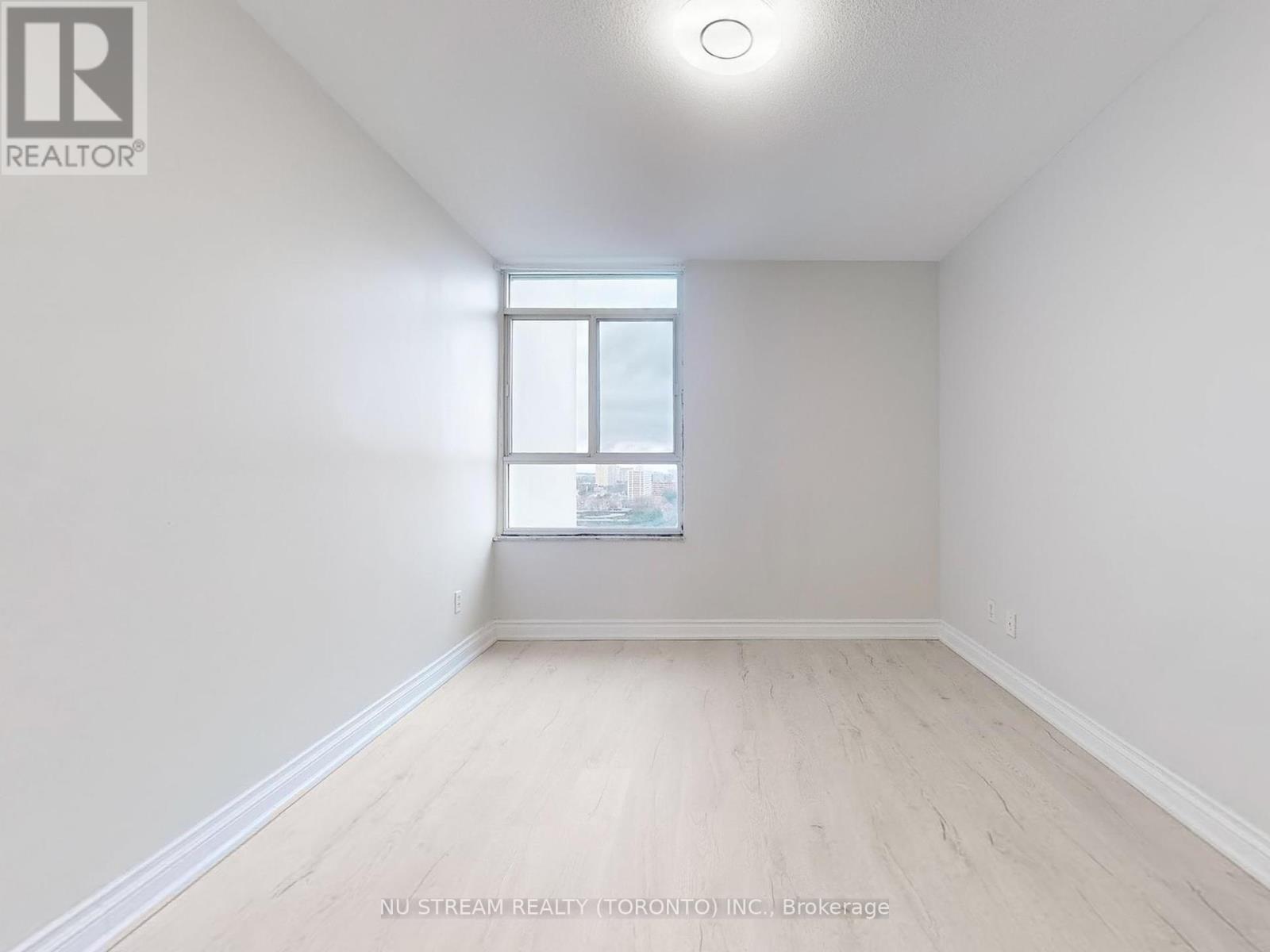 1211 - 2550 Pharmacy Avenue, Toronto, Ontario  M1W 1H9 - Photo 10 - E12039444