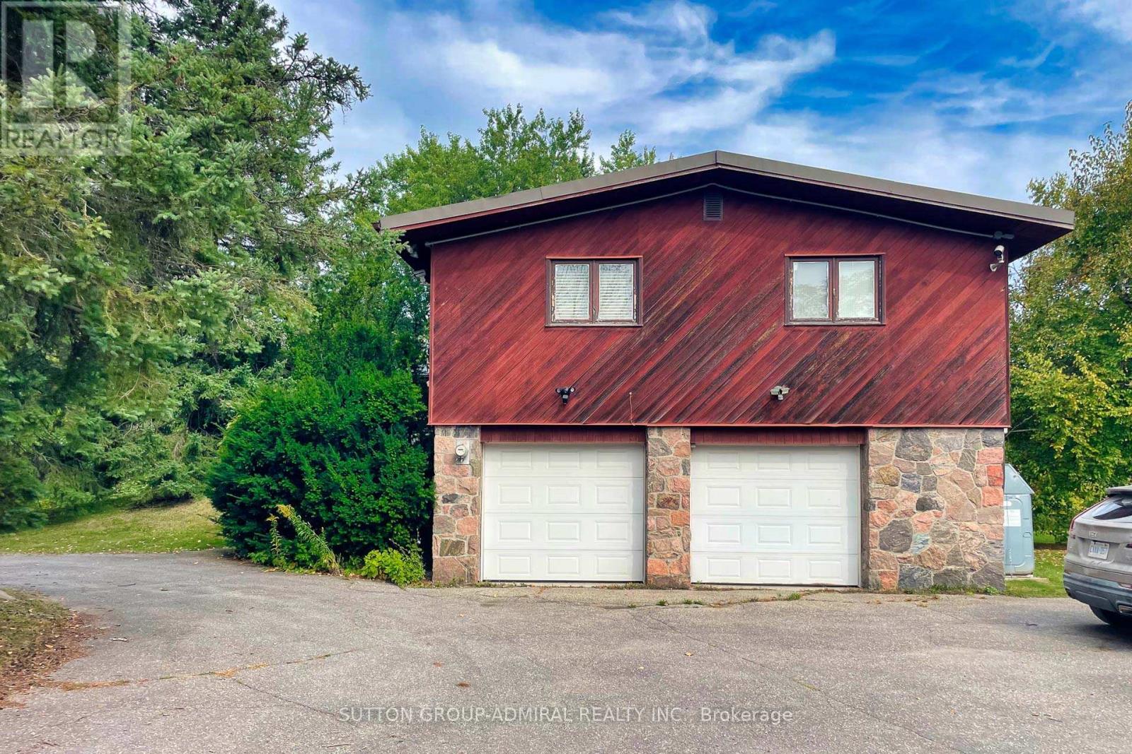 175 South Summit Farm Road, King, Ontario  L7B 1J8 - Photo 12 - N12039447