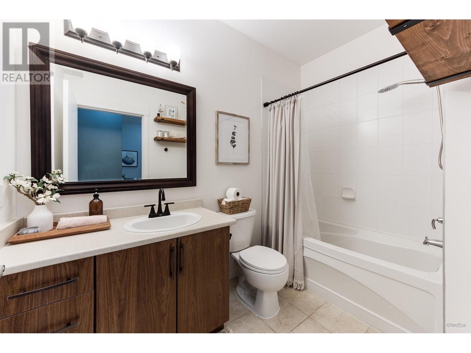 406 11950 Harris Road, Pitt Meadows, British Columbia  V3Y 0B7 - Photo 18 - R2981572