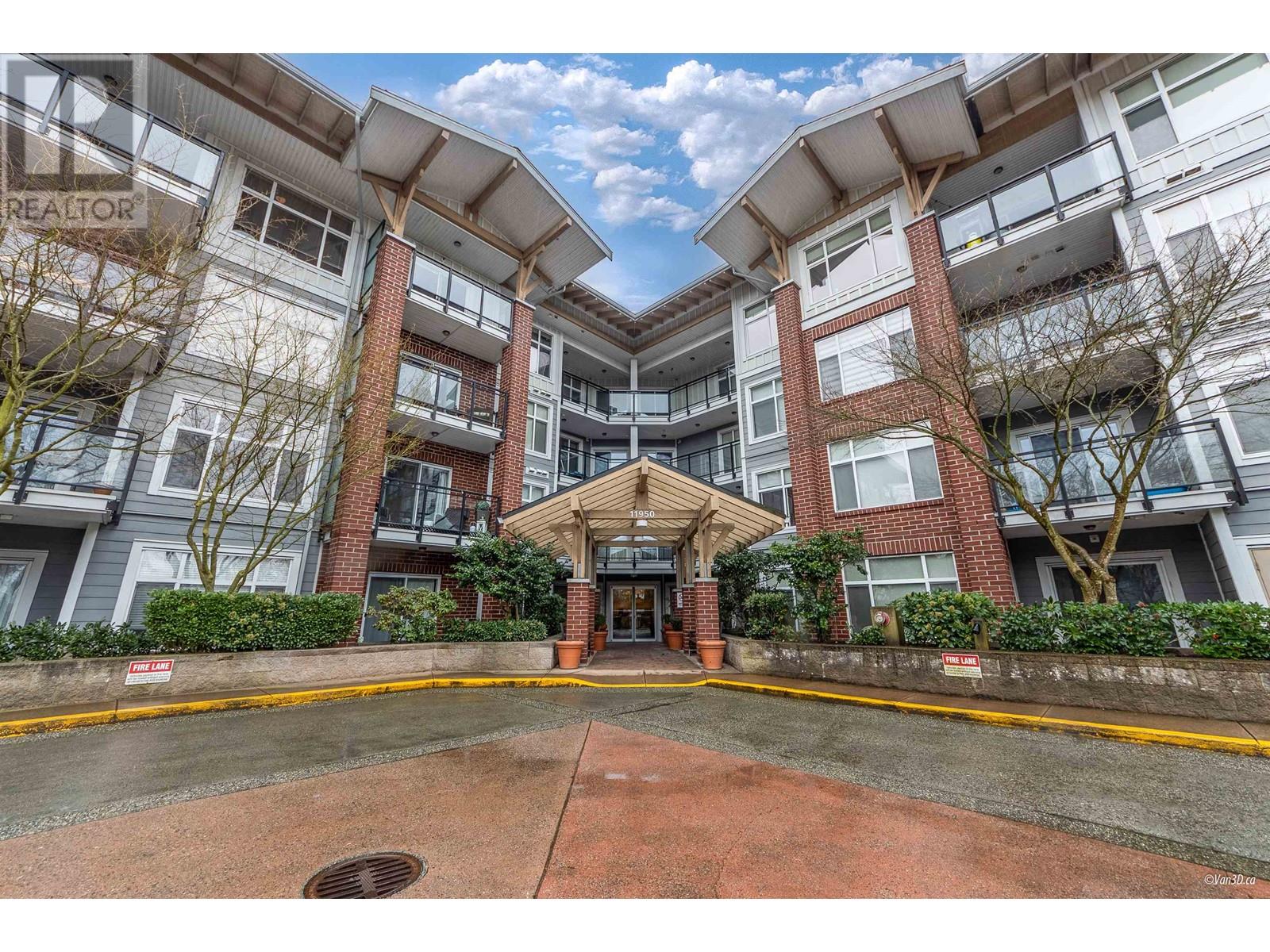 406 11950 Harris Road, Pitt Meadows, British Columbia  V3Y 0B7 - Photo 2 - R2981572