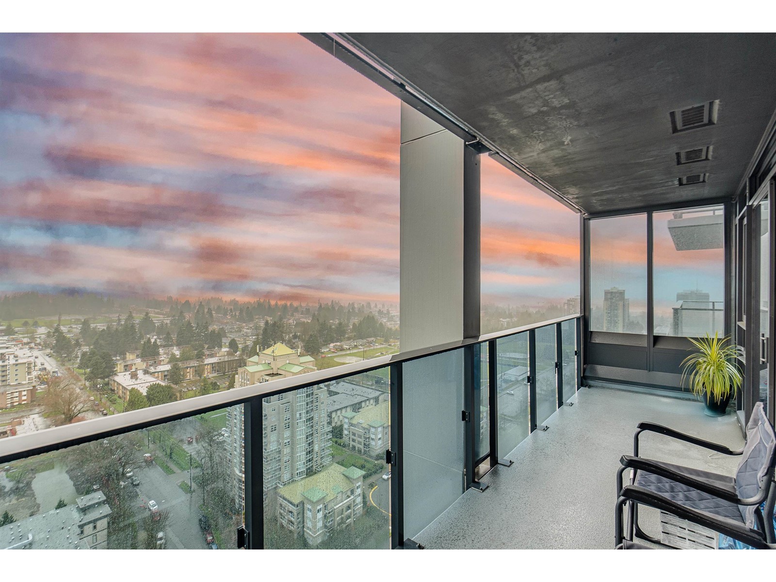 2501 13428 105 Avenue, Surrey, British Columbia  V3T 4B2 - Photo 15 - R2977512
