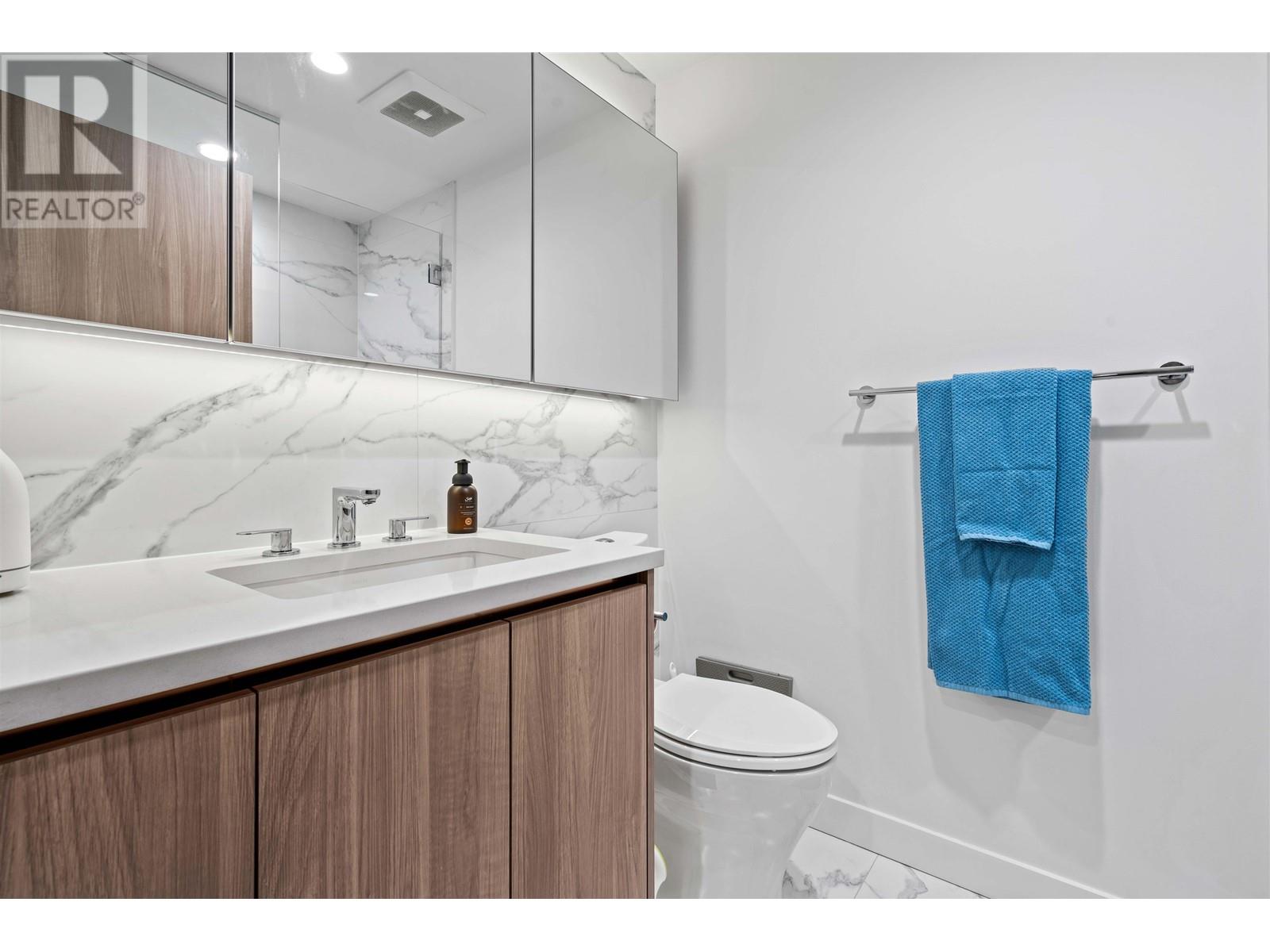 Listing Picture 16 of 36 : 1304 4890 LOUGHEED HIGHWAY, Burnaby / 本拿比 - 魯藝地產 Yvonne Lu Group - MLS Medallion Club Member