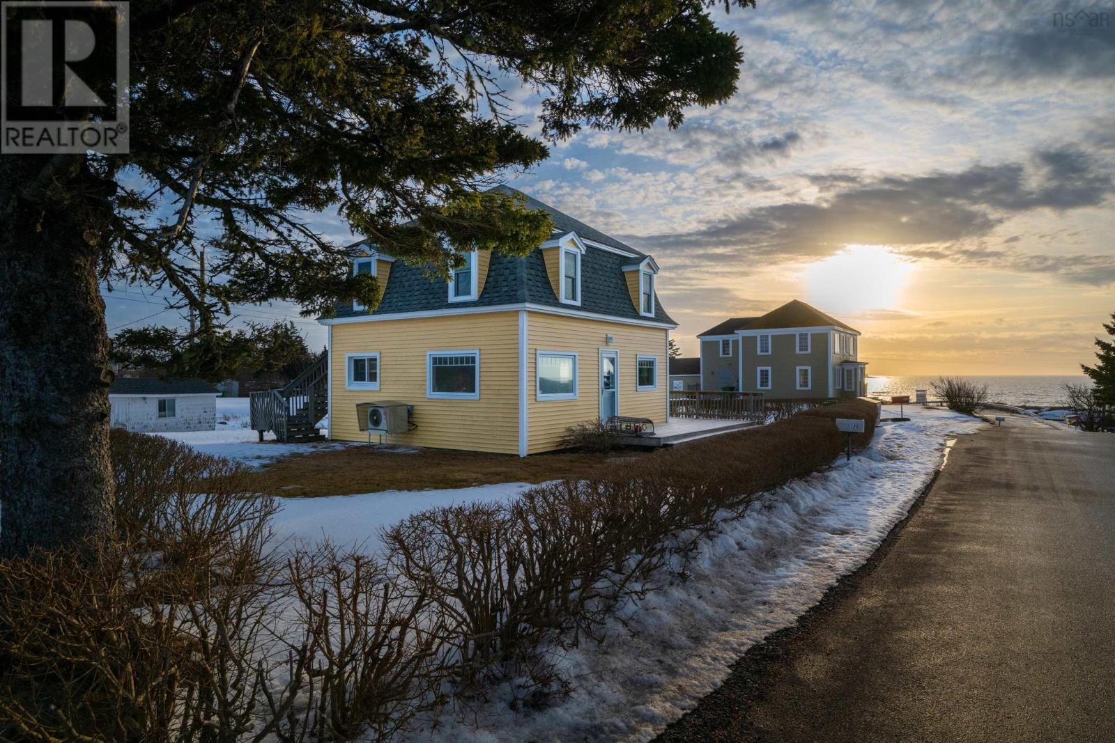 125 The Point Road, Blue Rocks, Nova Scotia  B0J 2C0 - Photo 41 - 202503770