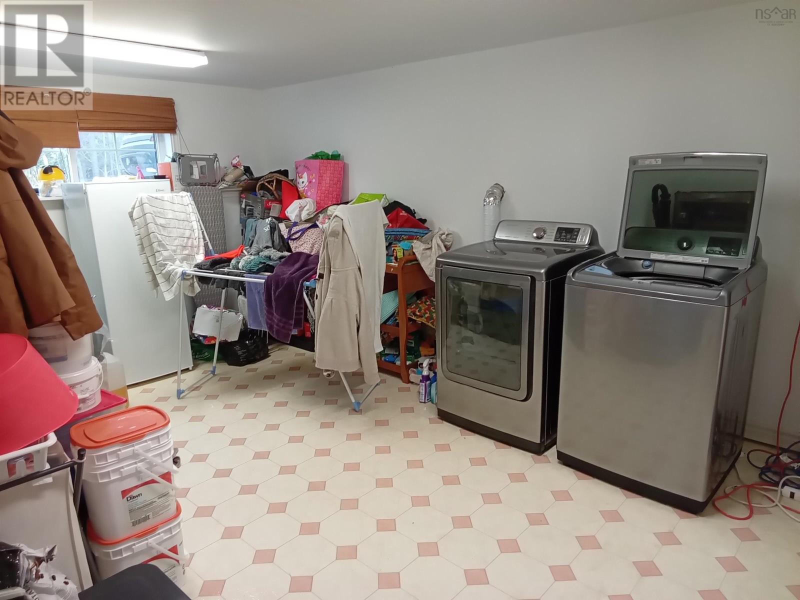 1082 College Road, Valley, Nova Scotia  B6L 3H1 - Photo 17 - 202505166