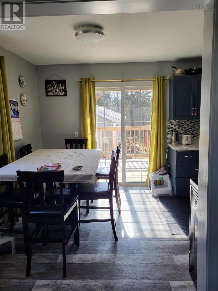 1082 College Road, Valley, Nova Scotia  B6L 3H1 - Photo 4 - 202505166